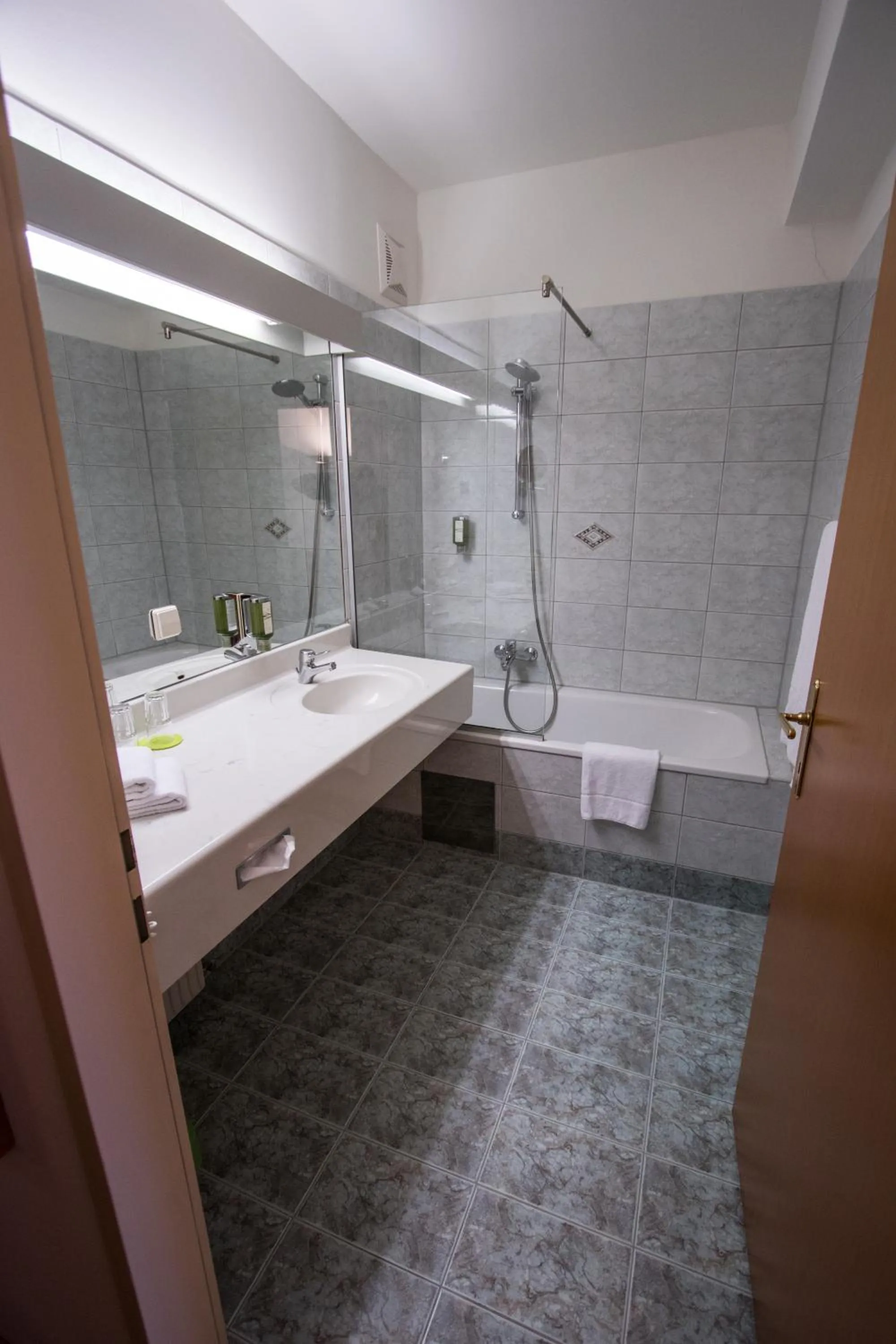 Shower in Familie Hopfeld - Hotel Dreikönigshof