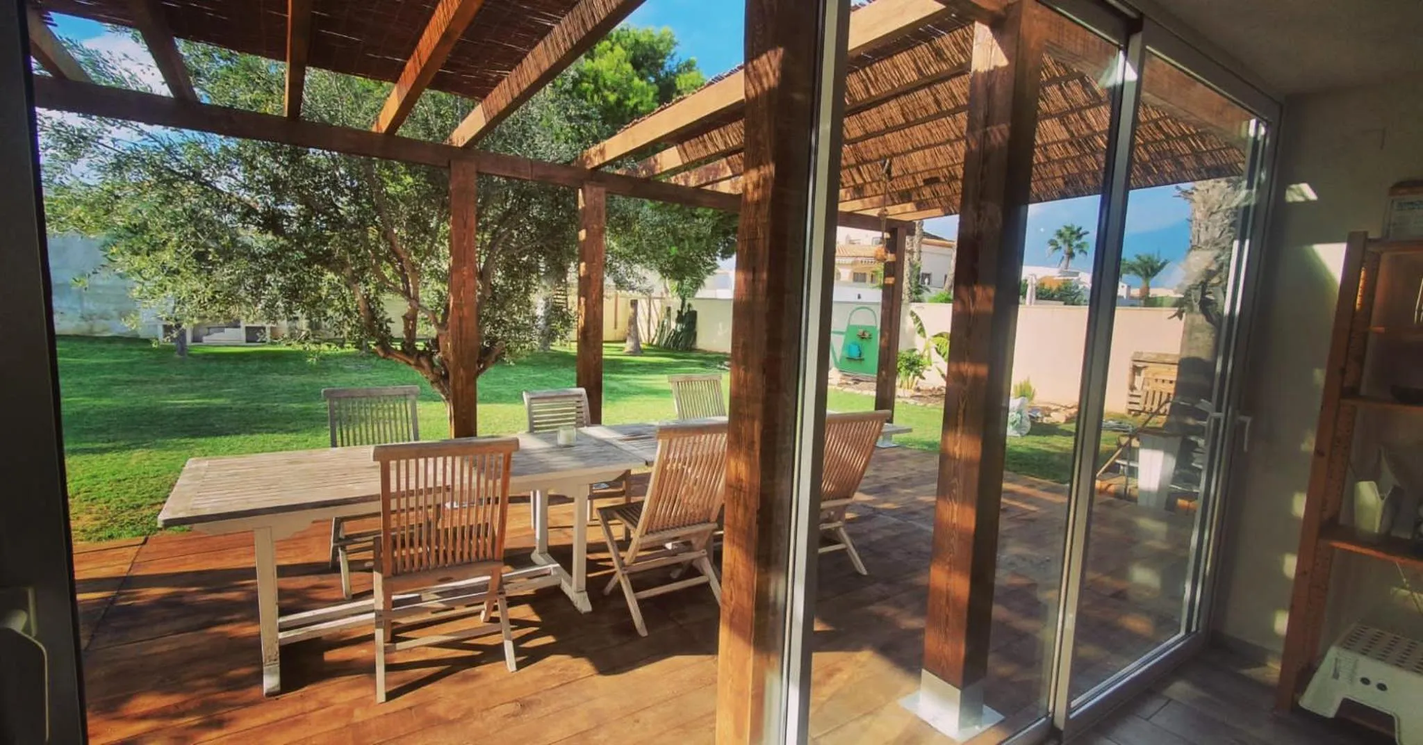 Patio in ZENIA HOSTEL