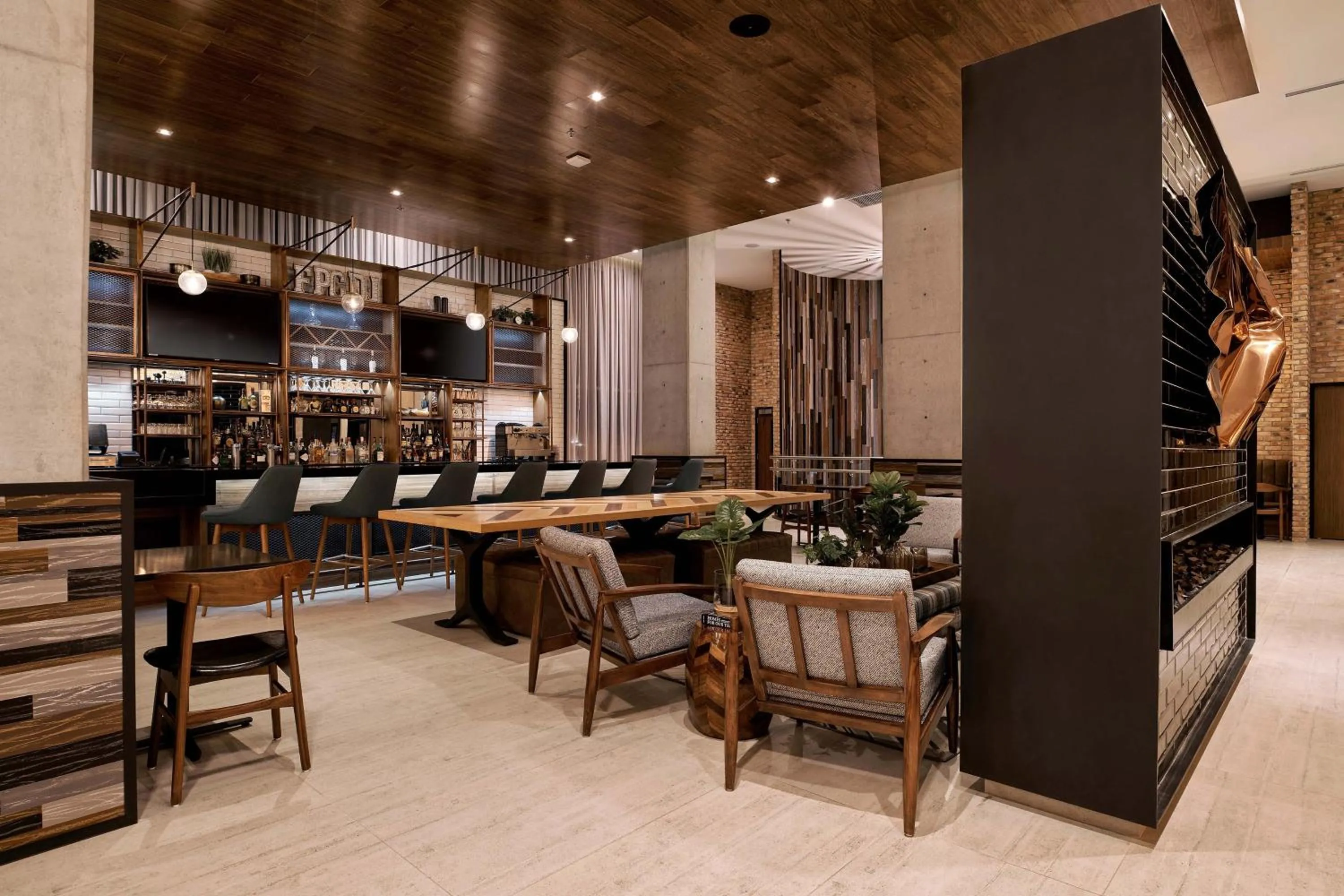 Lounge or bar in Four Points by Sheraton Ciudad Juarez