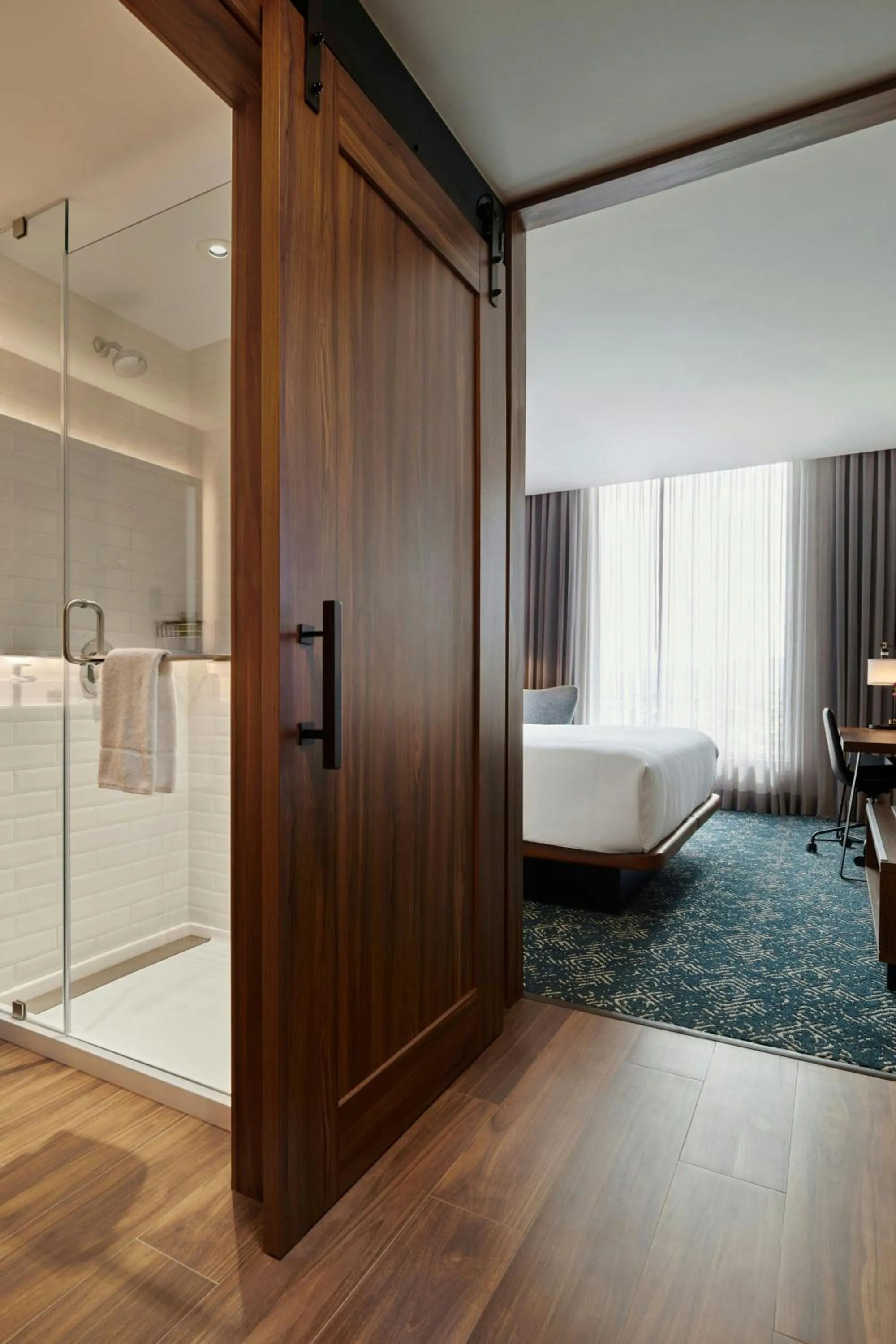 Bathroom, Bed in Four Points by Sheraton Ciudad Juarez