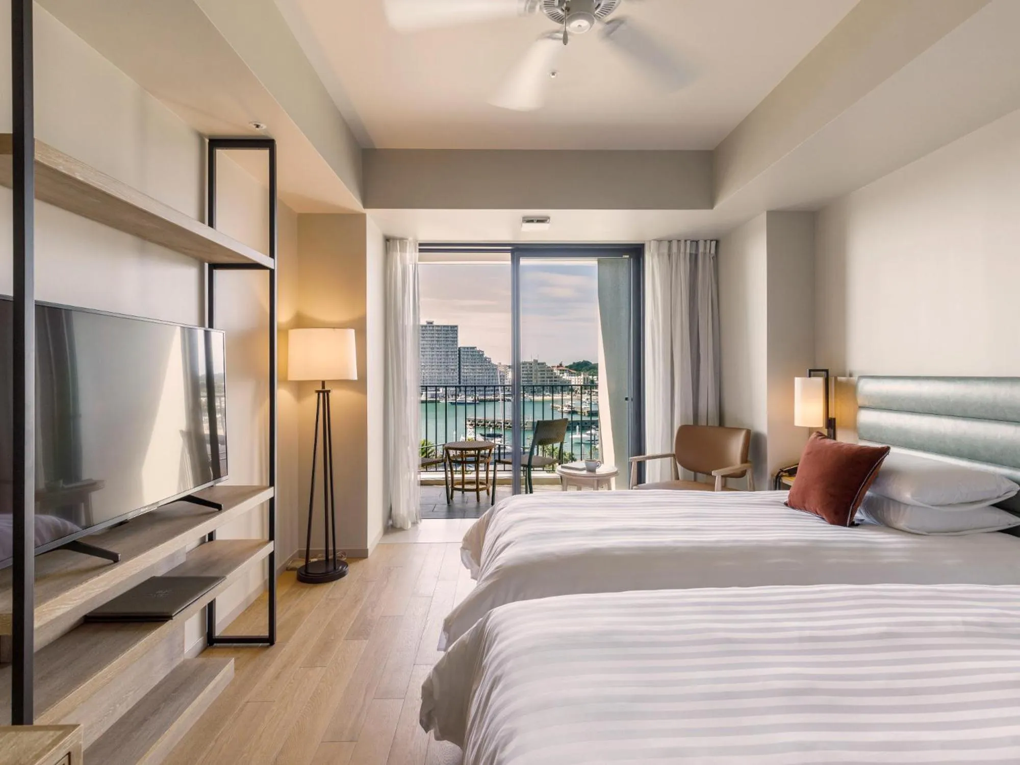 Bed in MB GALLERY CHATAN by THE TERRACE HOTELS