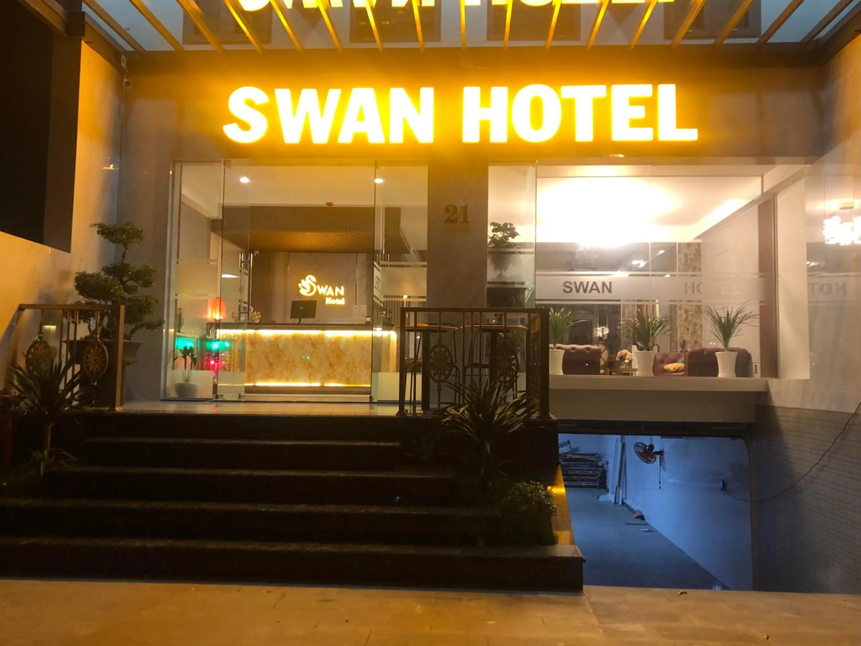 Property building in Swan Hotel
