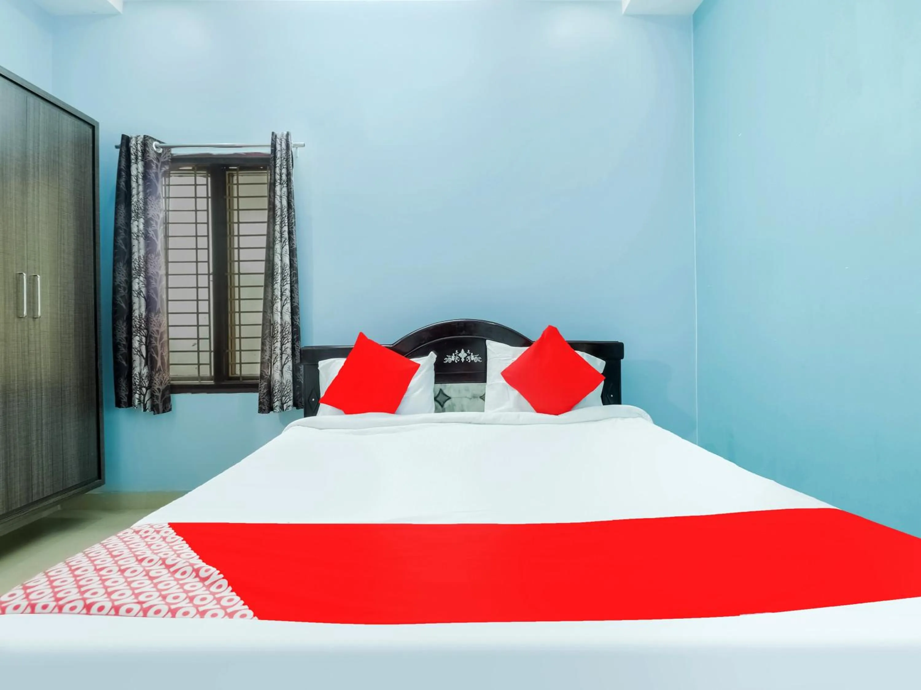 Bedroom in Hotel O Sea Coastal Inn