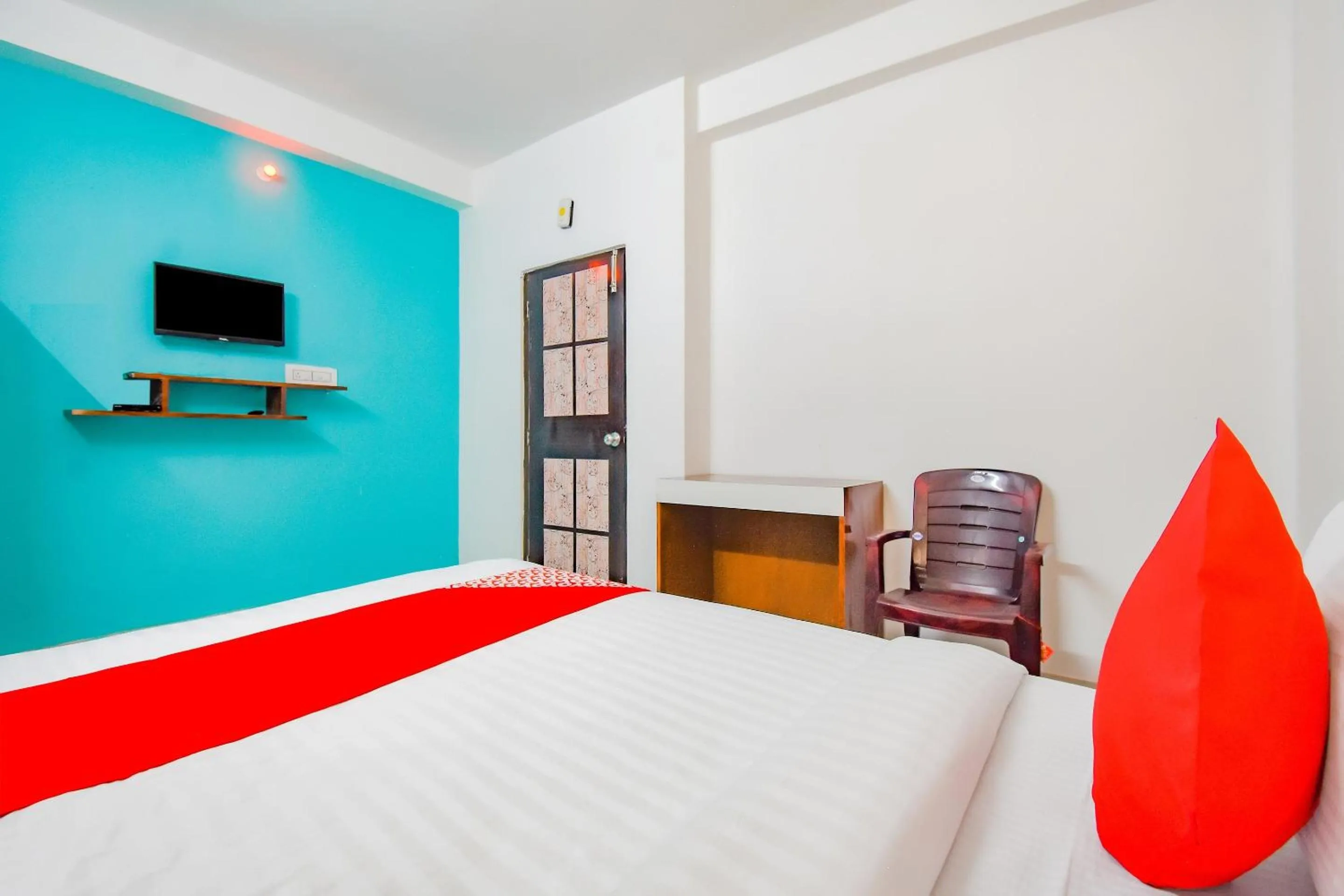 Bedroom, Bed in Hotel O Royal Palace