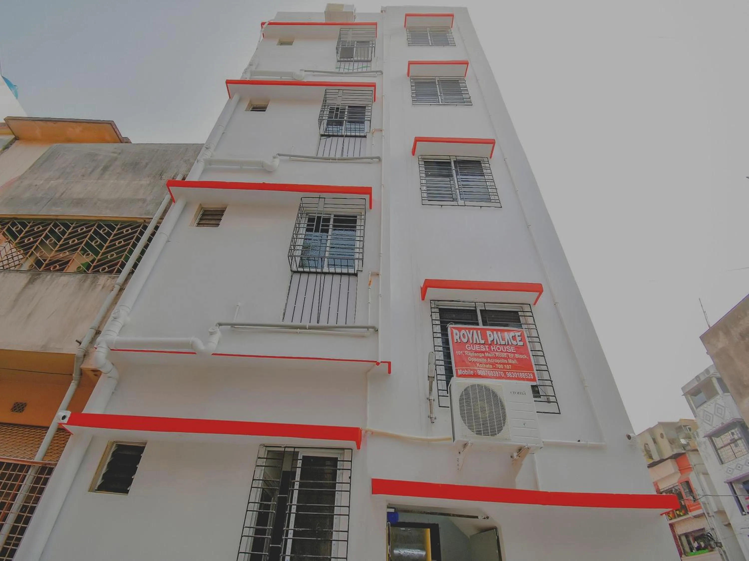 Facade/entrance in Hotel O Royal Palace