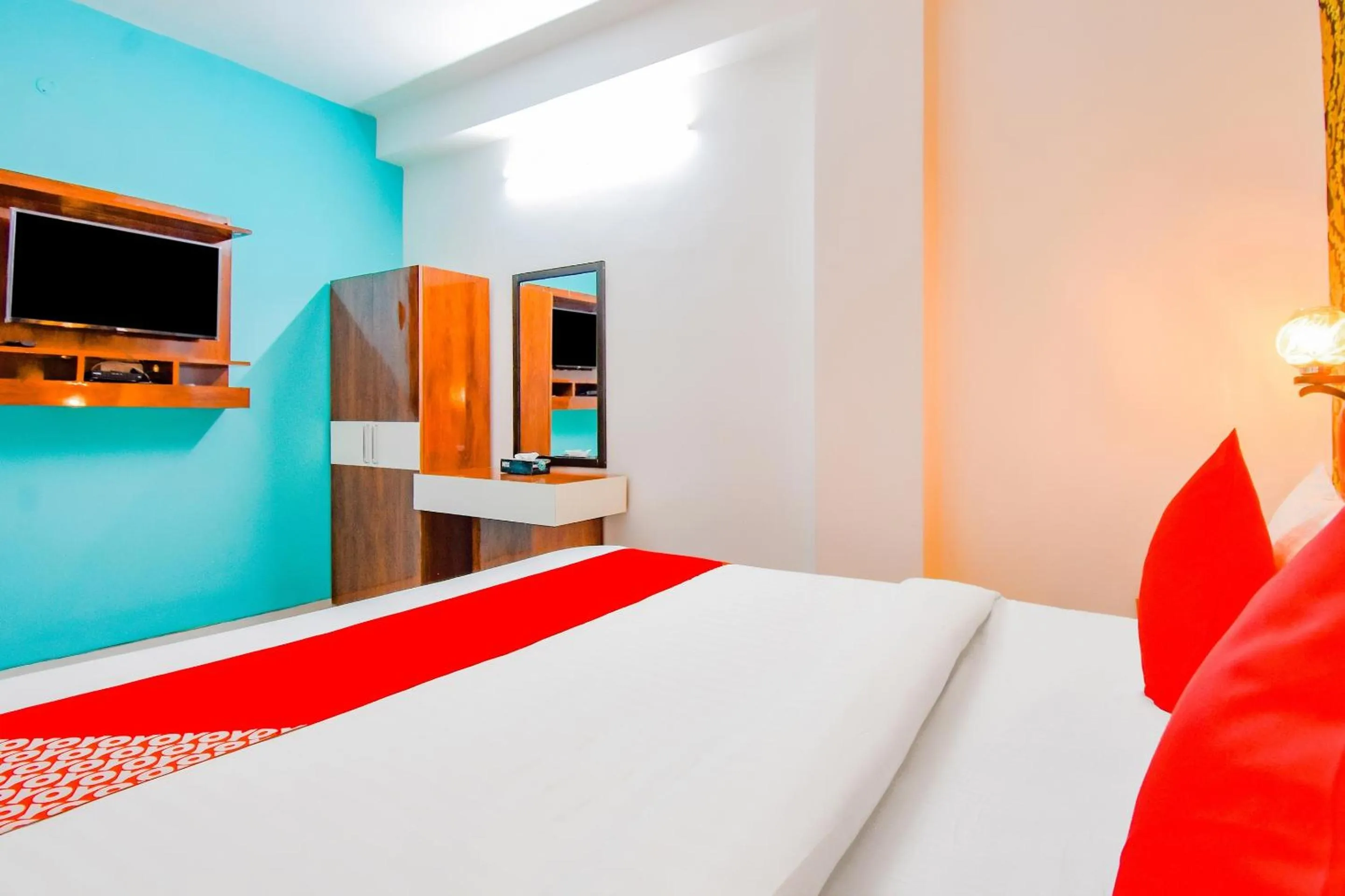 Bedroom, Bed in Hotel O Royal Palace