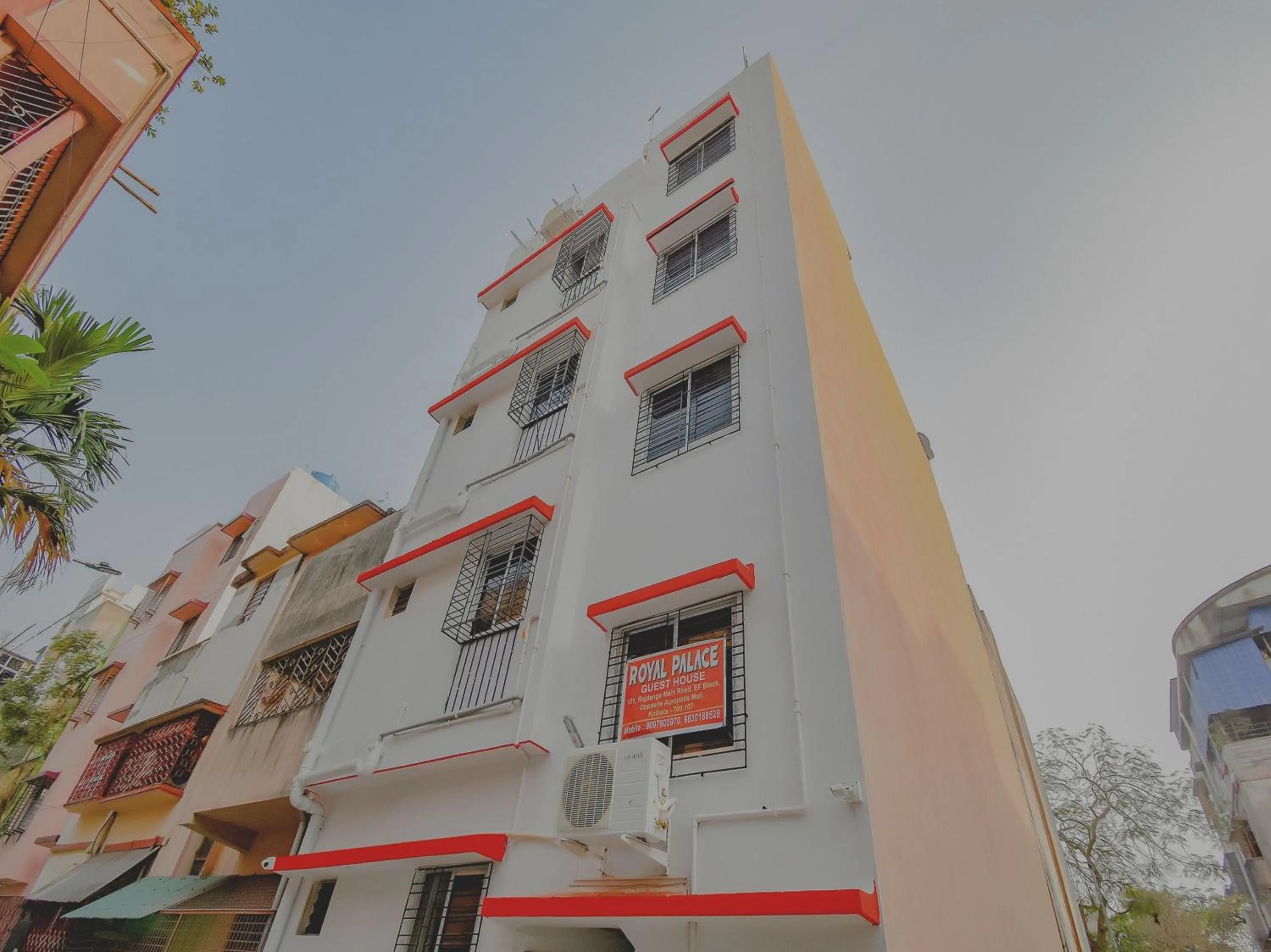 Facade/entrance in Hotel O Royal Palace