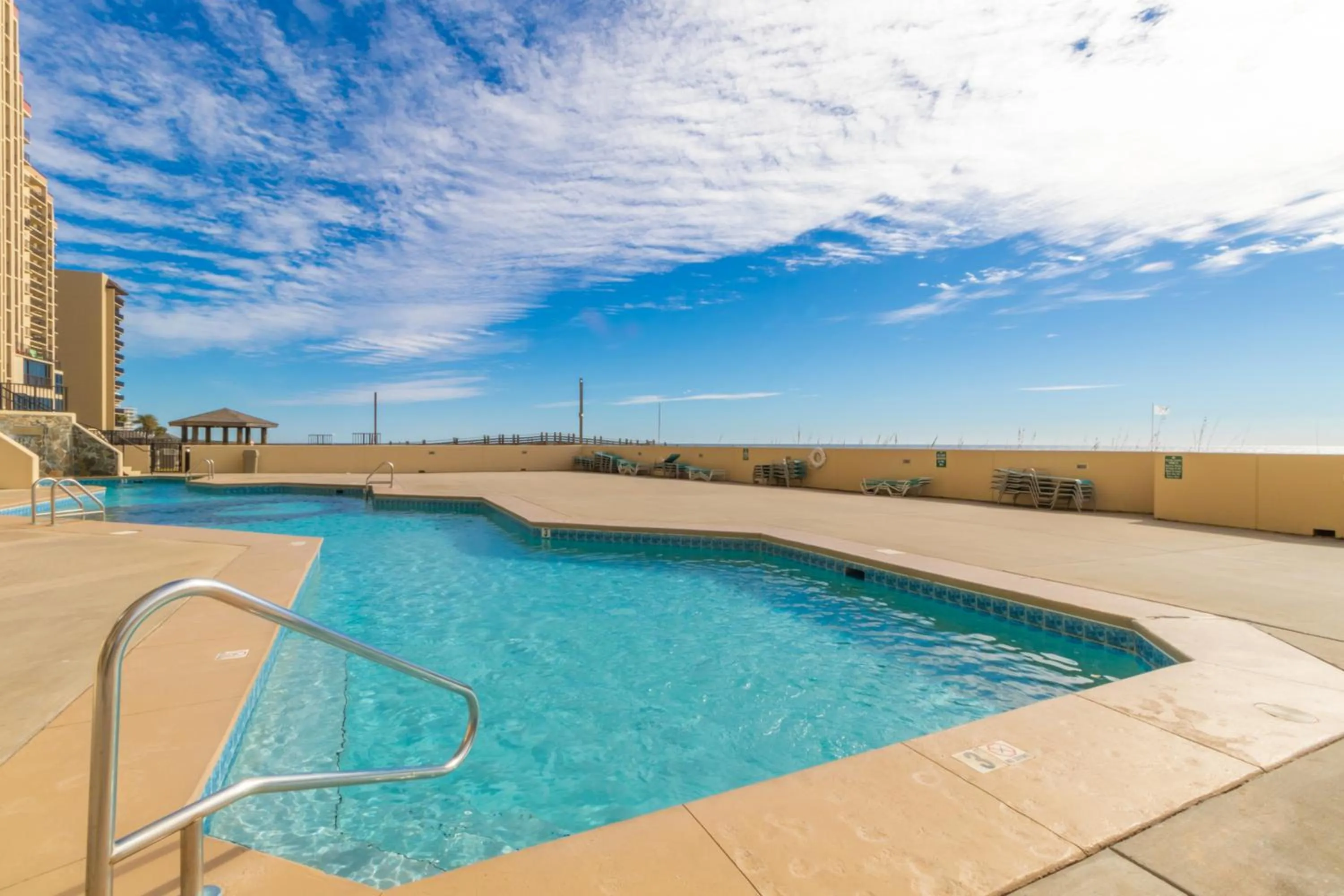 Swimming pool in Phoenix II 2012