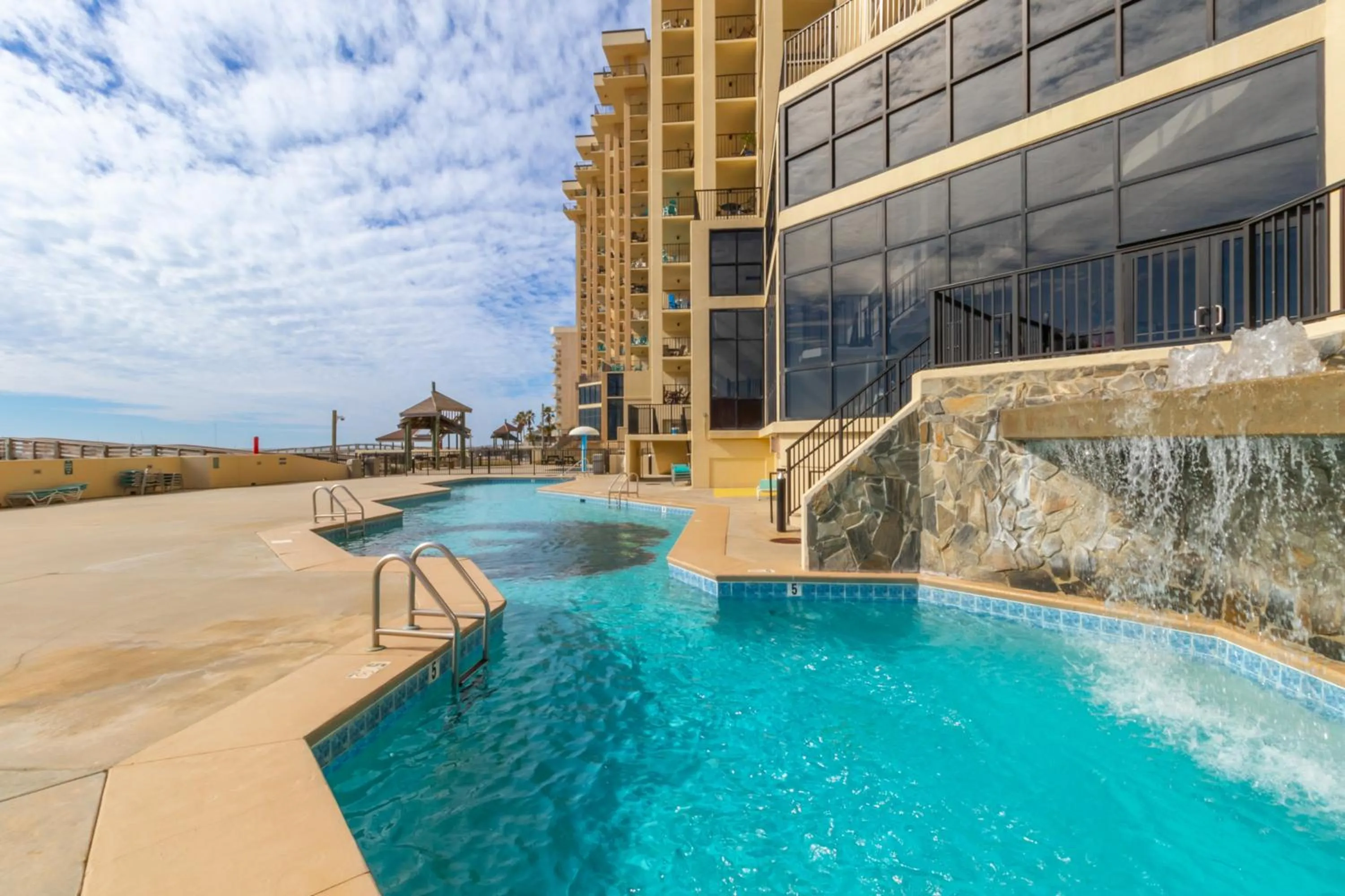 Swimming pool in Phoenix II 2012