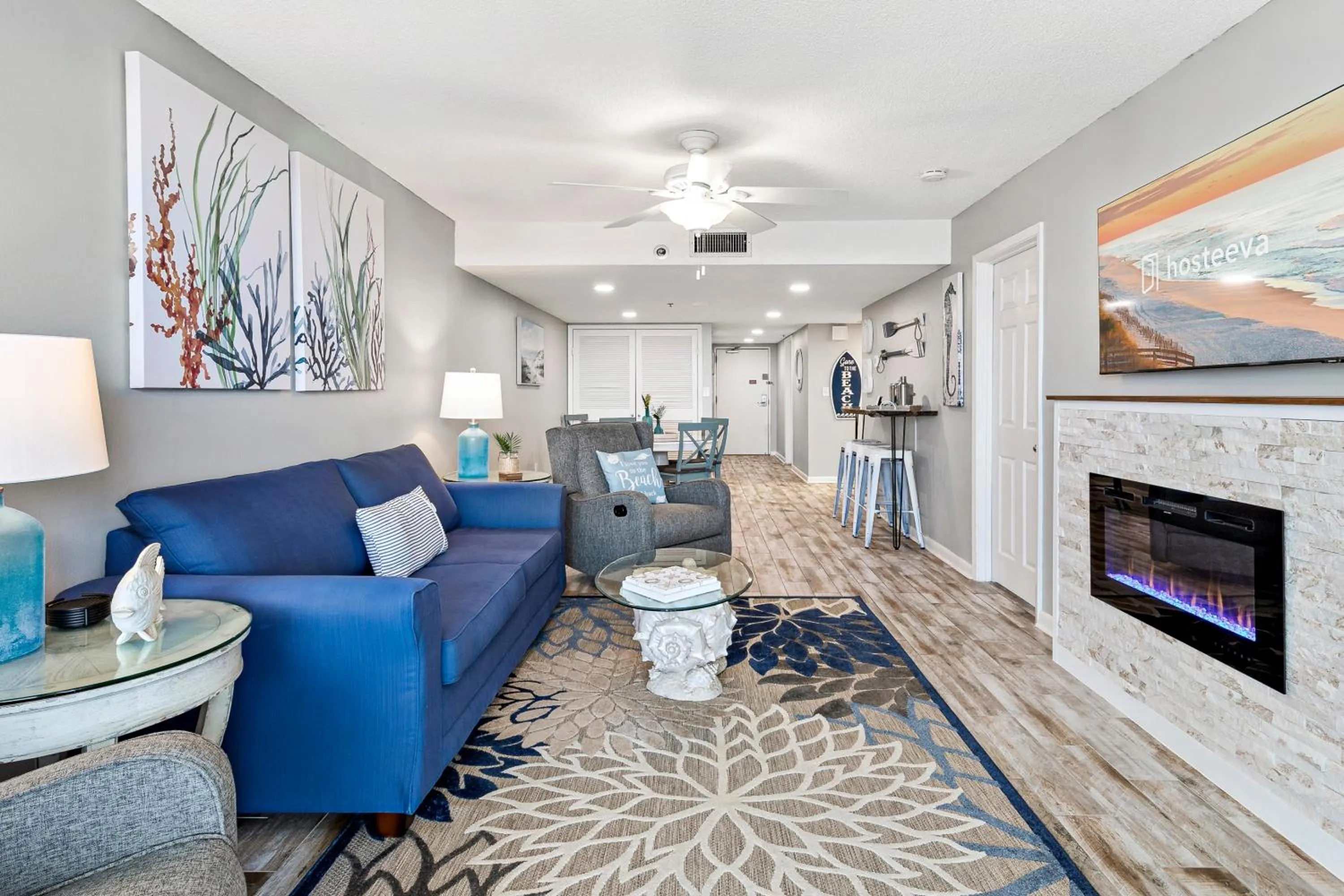 Living room in Phoenix II 2012