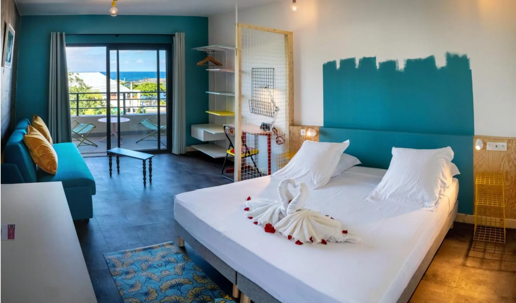 Bed in HÔTEL LE TERRE SAINTE