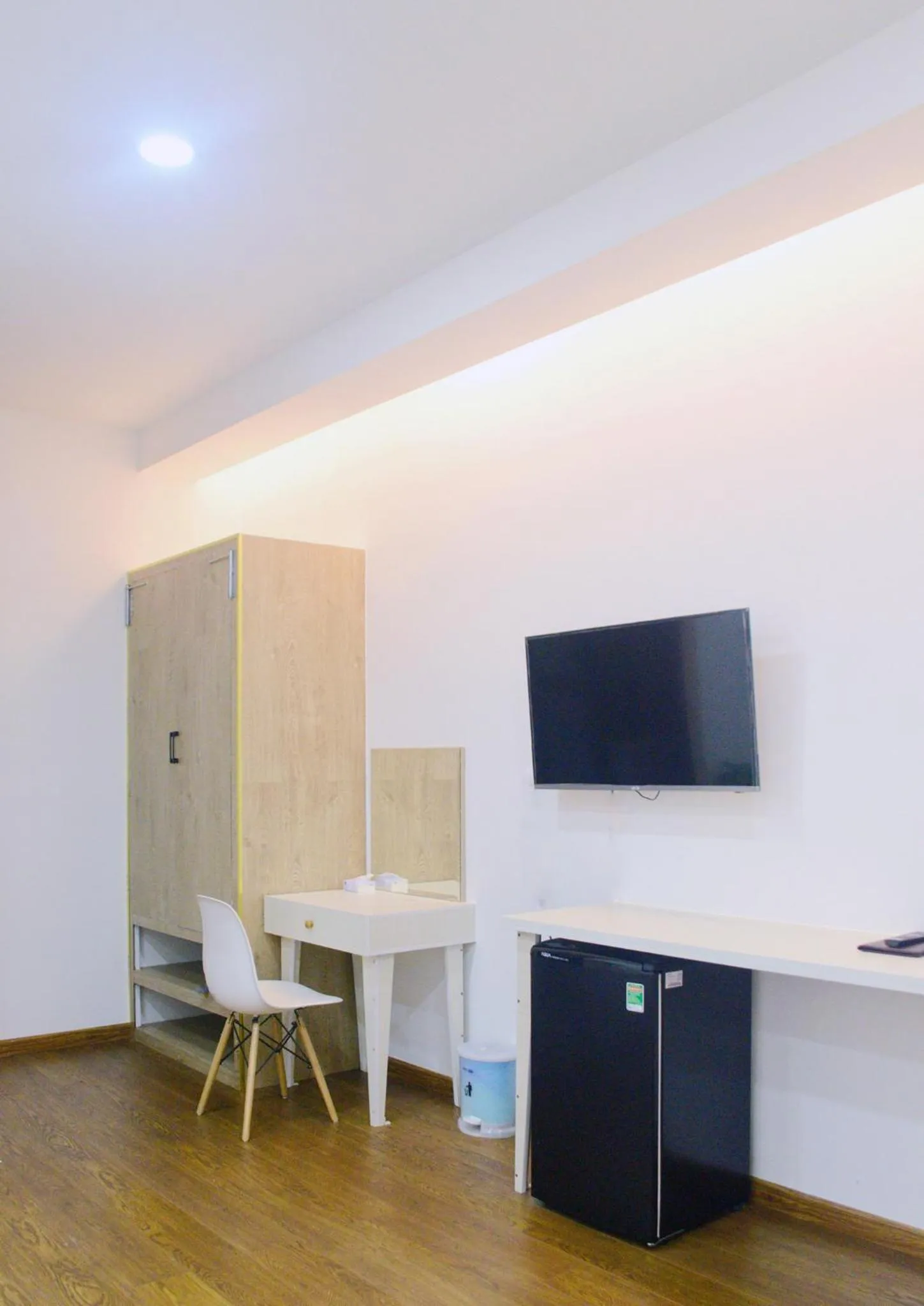 Photo of the whole room in Hero Hostel & Billiards