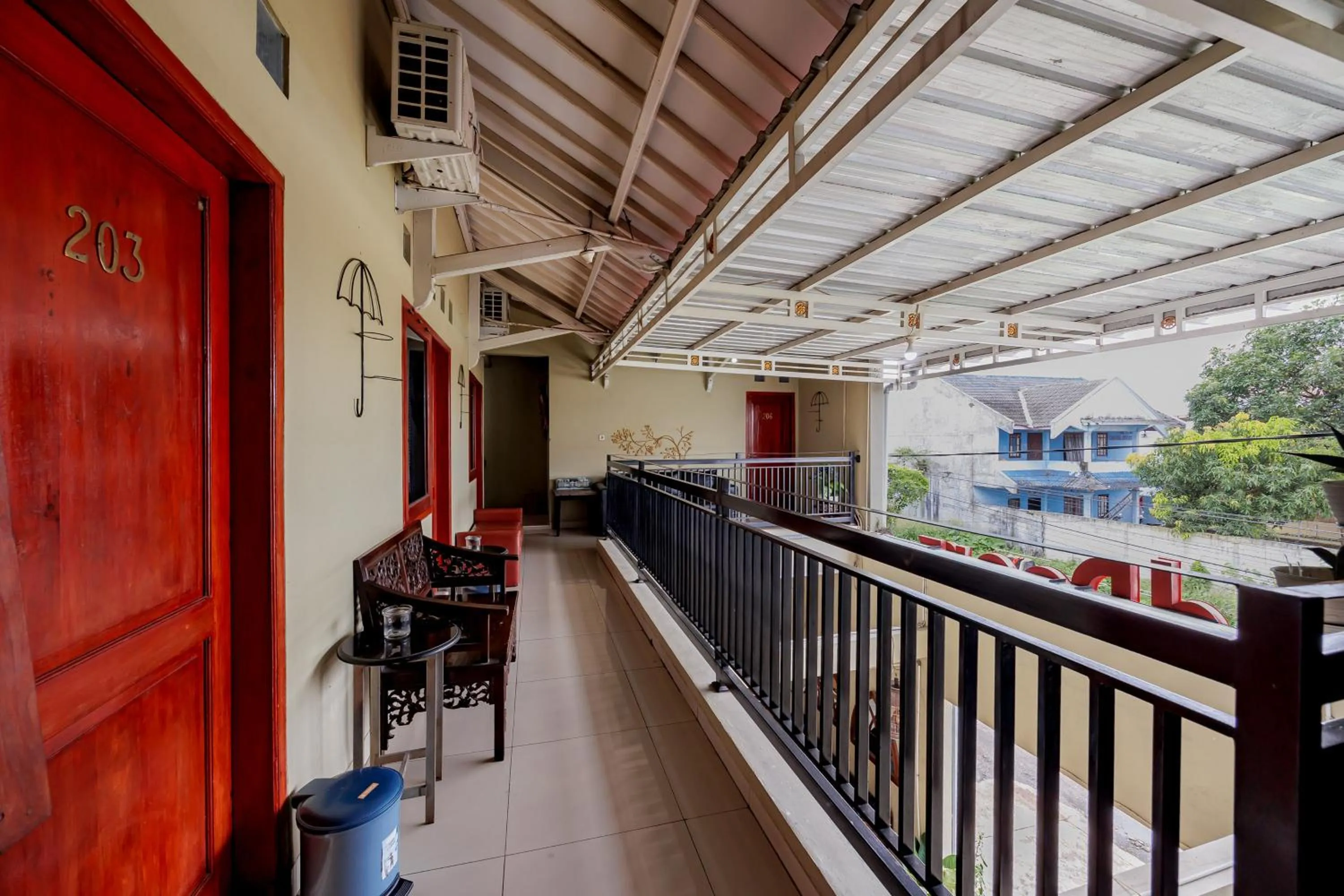 Property building in RedDoorz Syariah near UMS Solo - RSO Soeharso