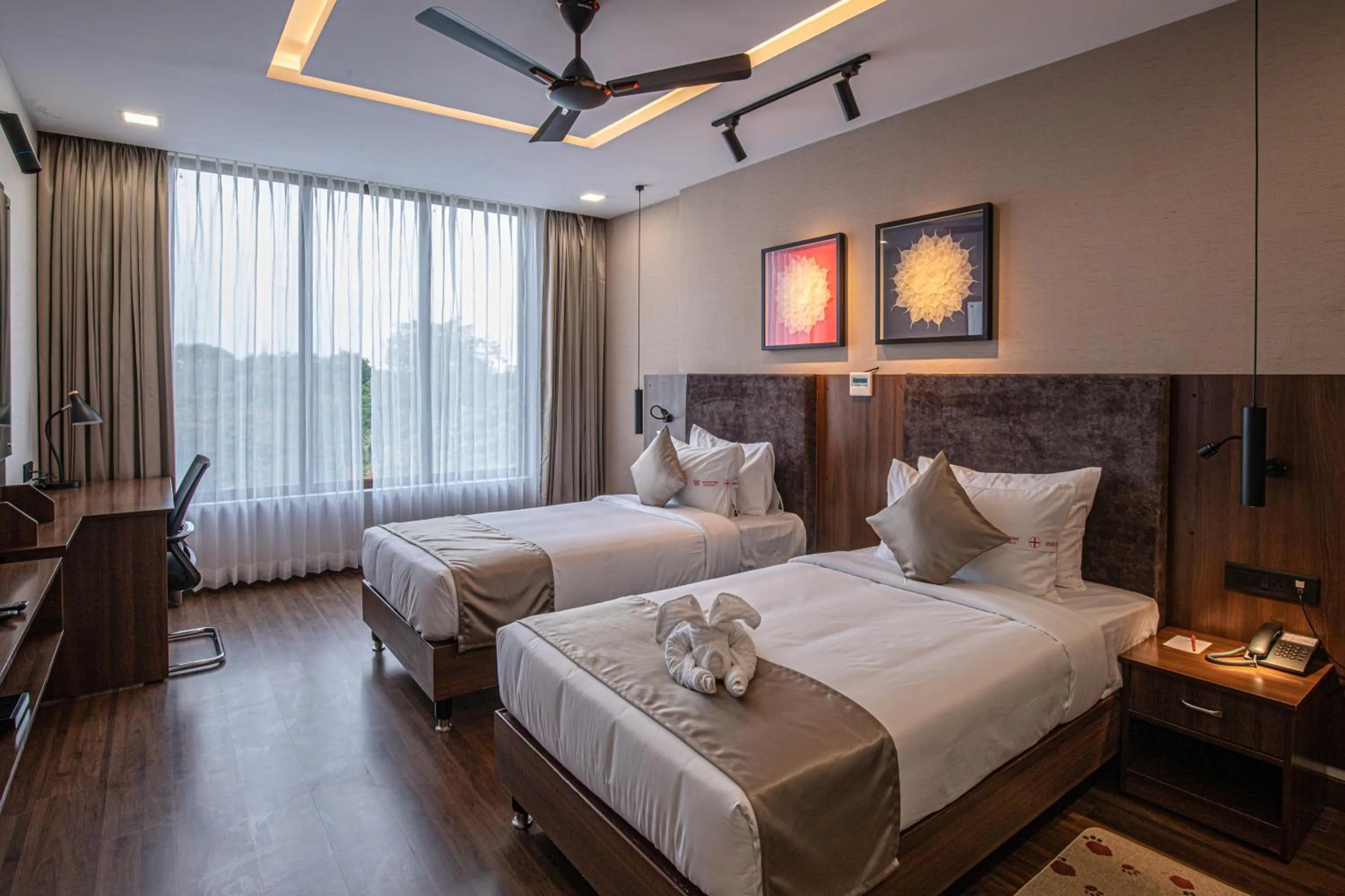 Bedroom, Bed in Windstone Residency