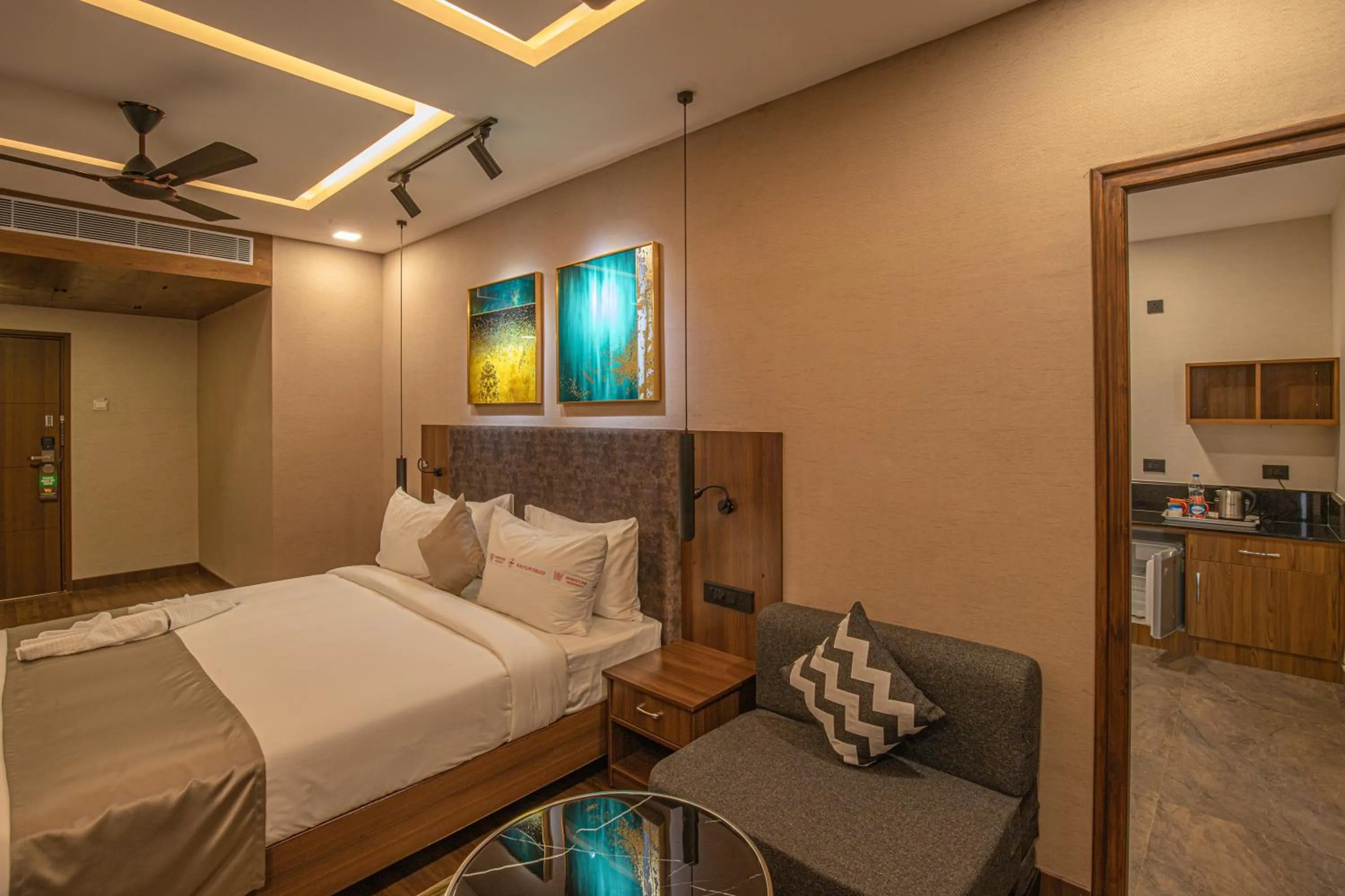 TV and multimedia, Bed in Windstone Residency