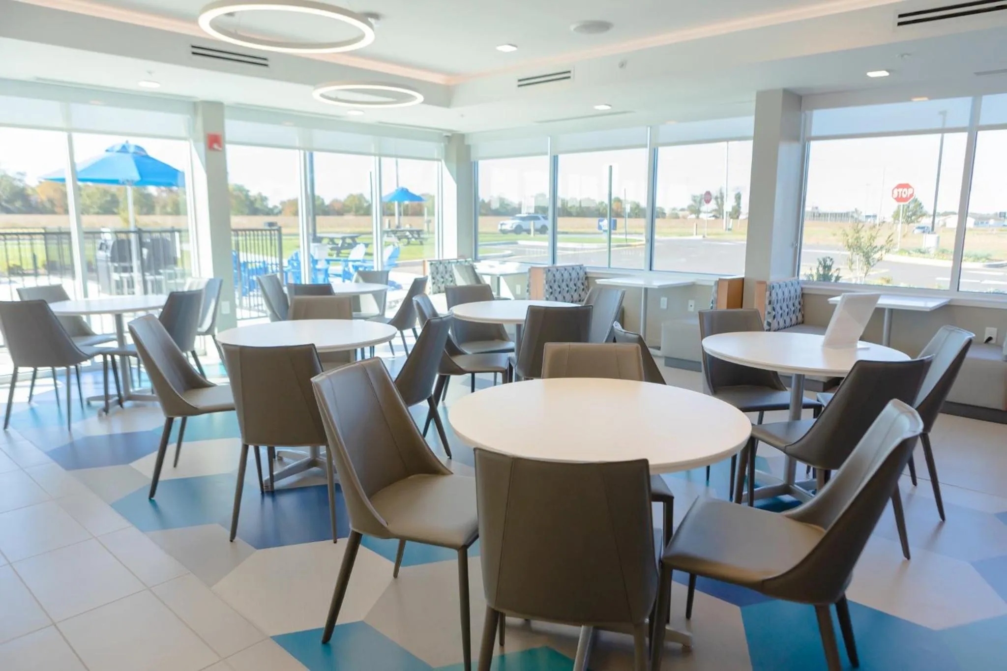 Breakfast in Microtel Inn & Suites by Wyndham Milford