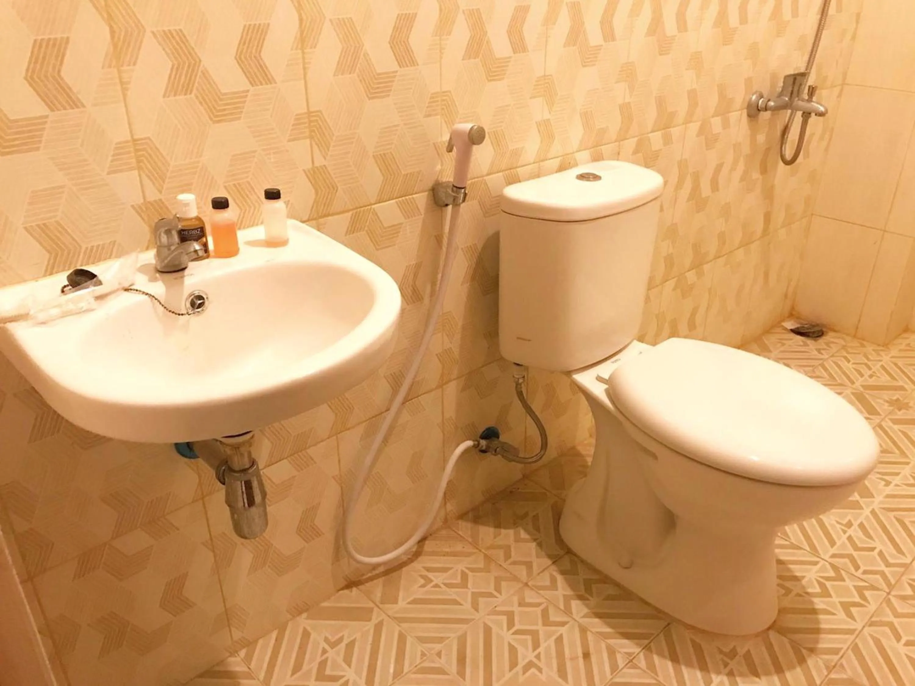 Kangen Yogya Homestay Malioboro Mitra RedDoorz