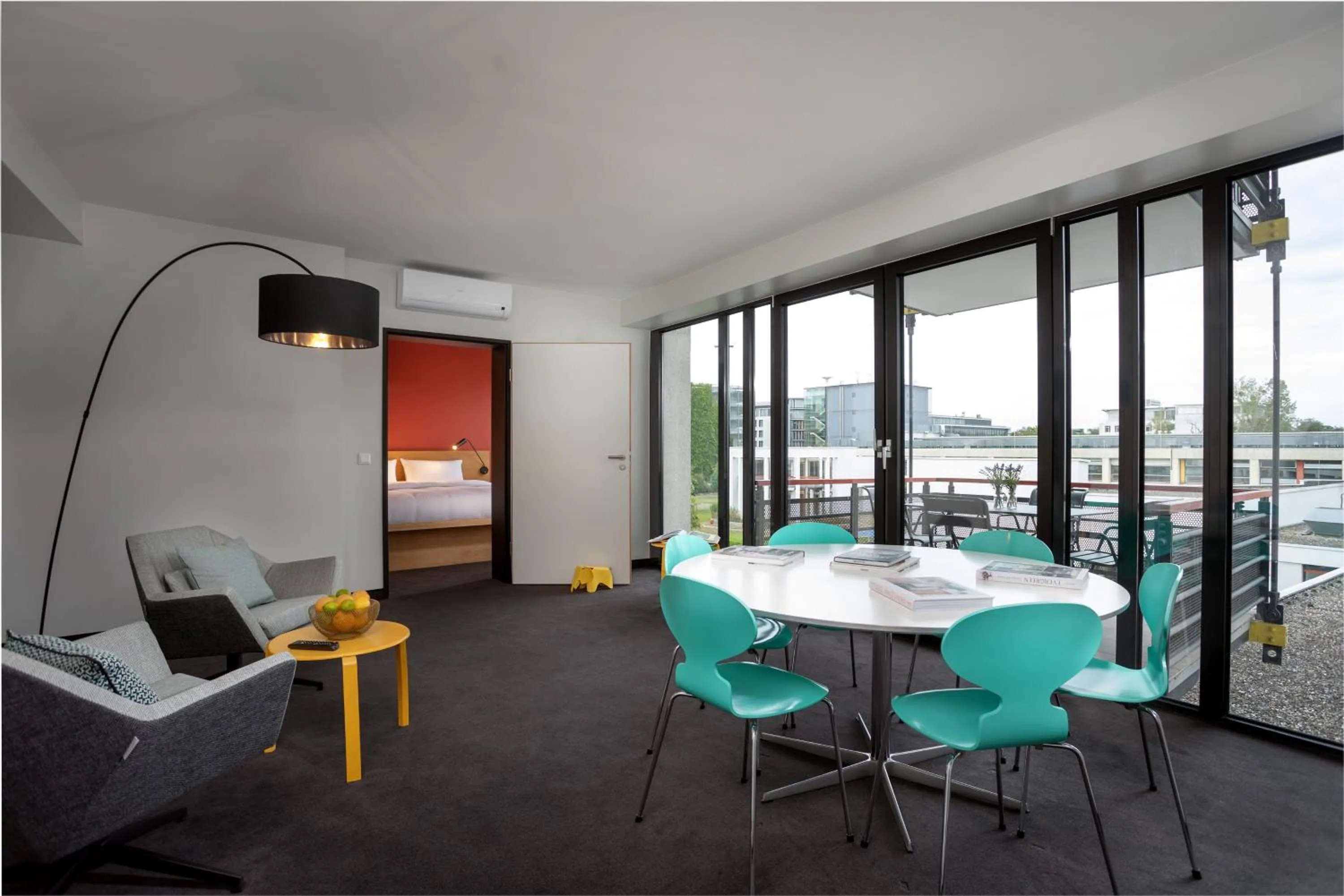 Living room in Greet hotel Darmstadt - an Accor hotel -