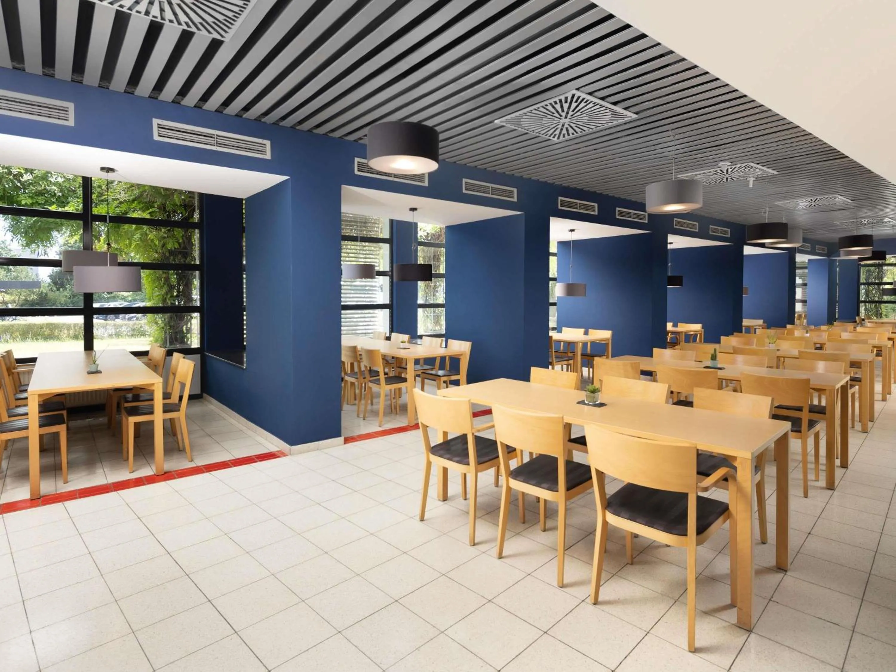 Restaurant/places to eat in Greet hotel Darmstadt - an Accor hotel -