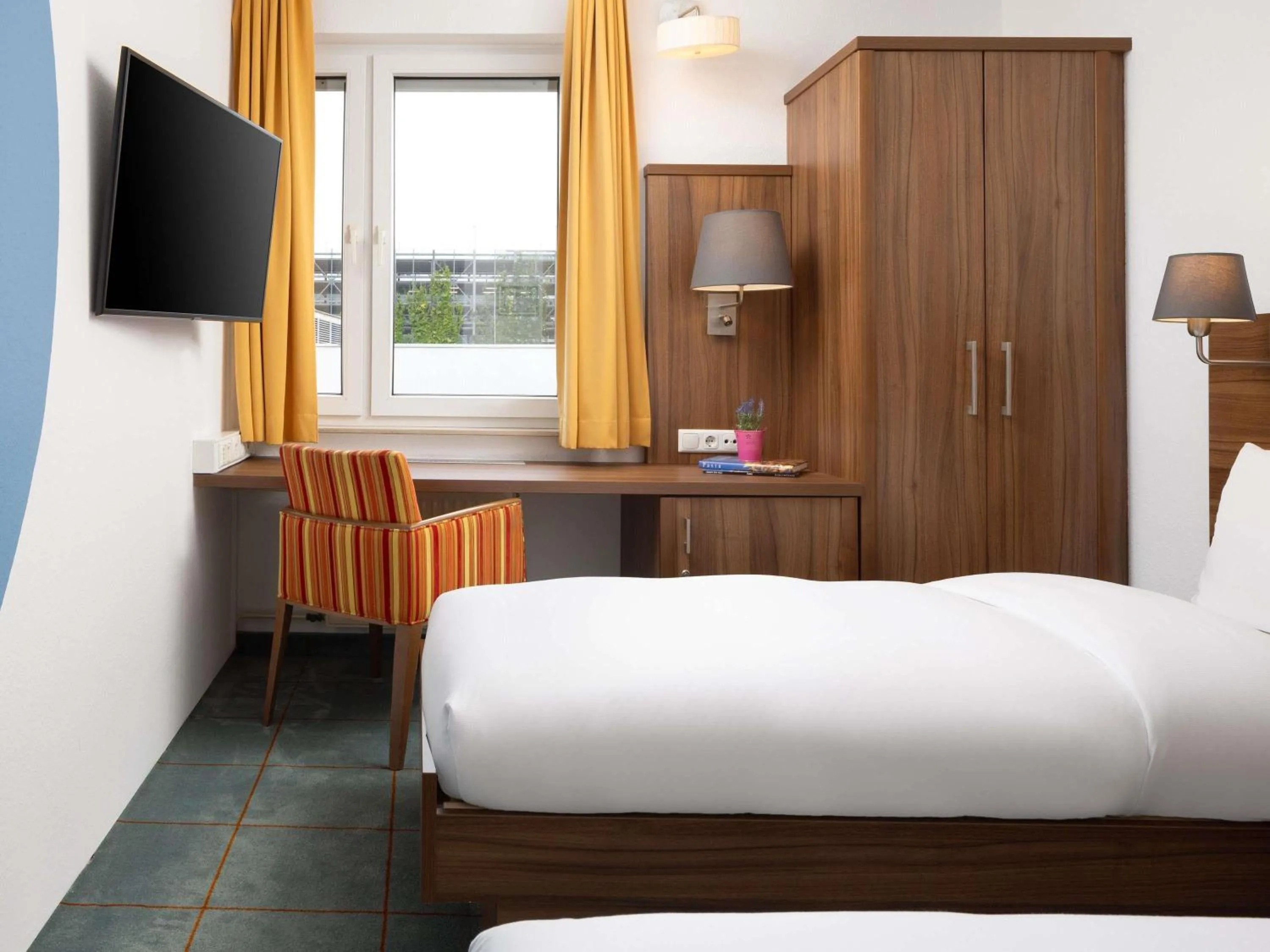 Bedroom, Bed in Greet hotel Darmstadt - an Accor hotel -