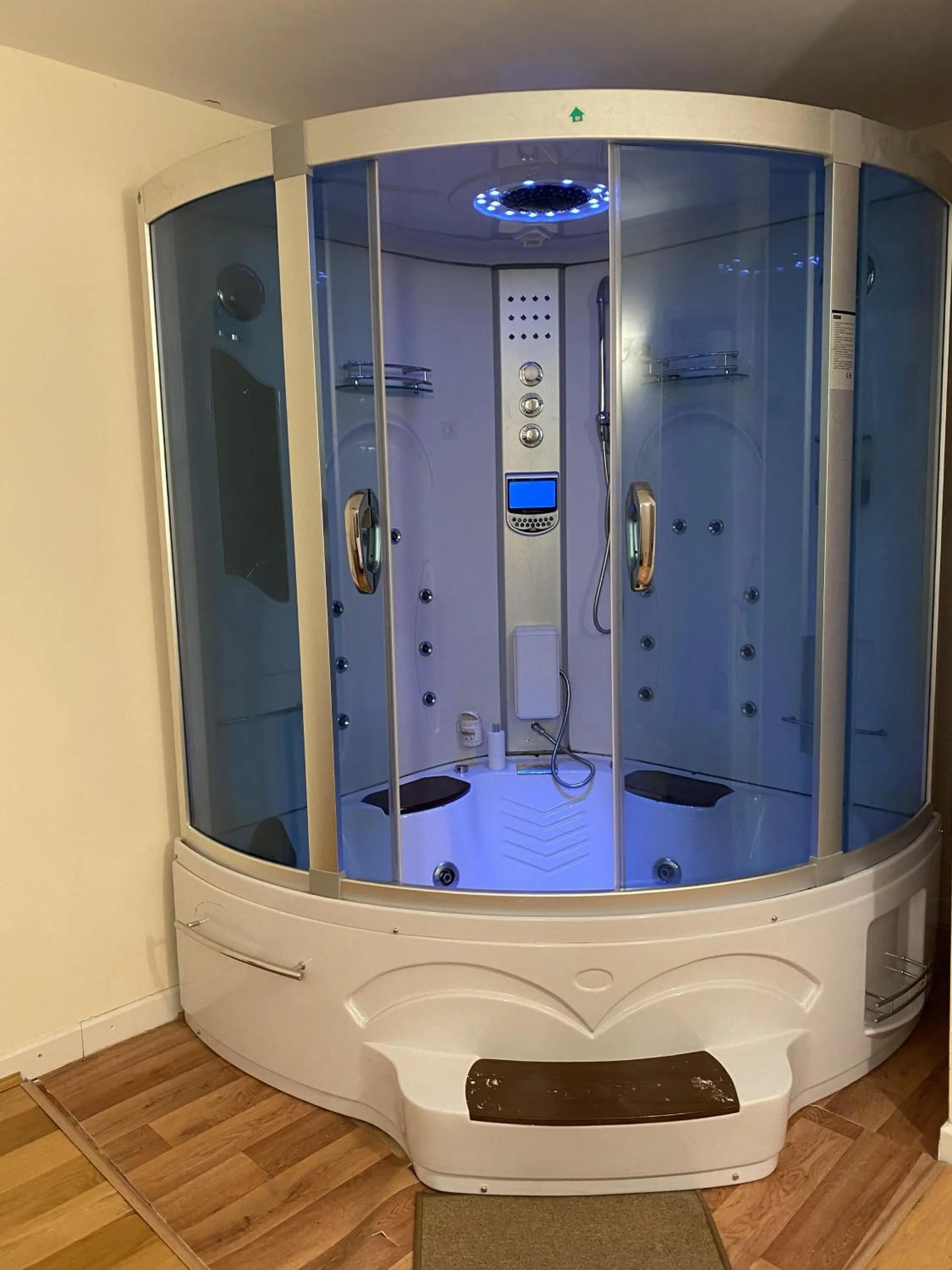 Bathroom in Birmingham Guesthouse