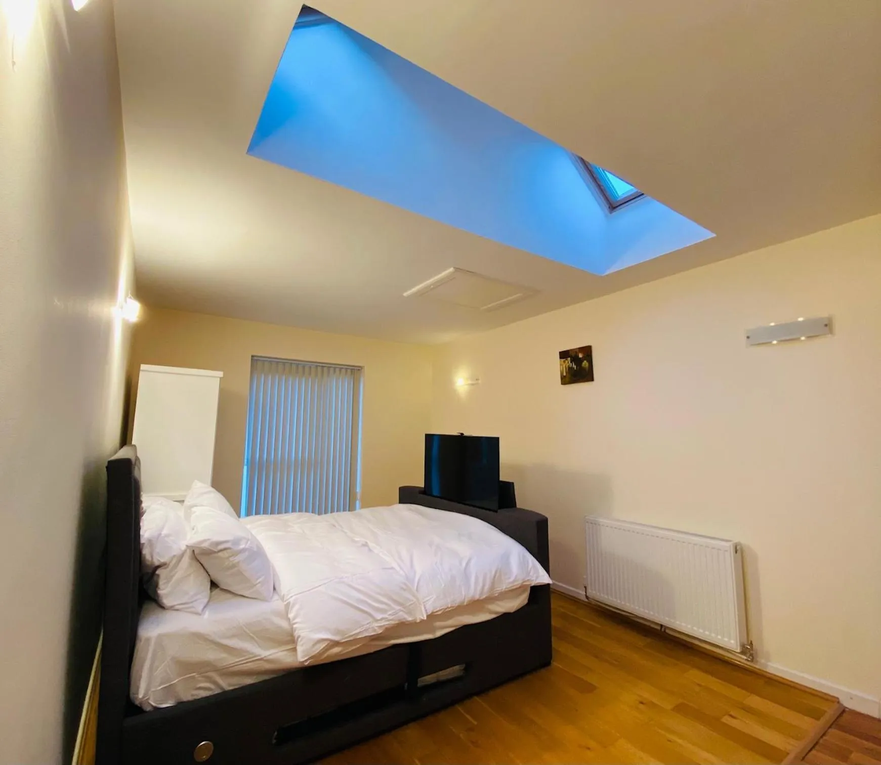 Bedroom in Birmingham Guesthouse