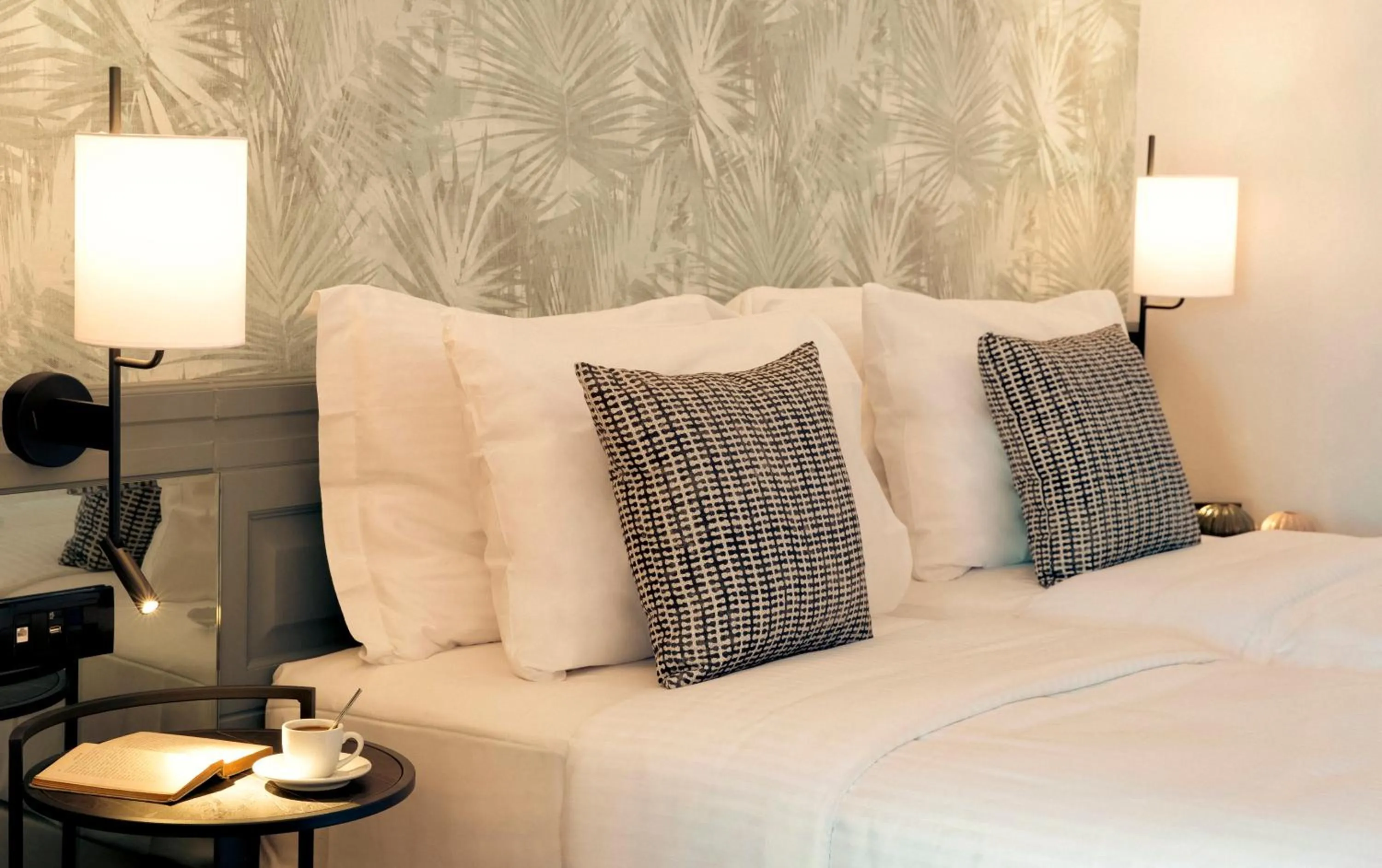 Bed in Zeus Eretria Resort