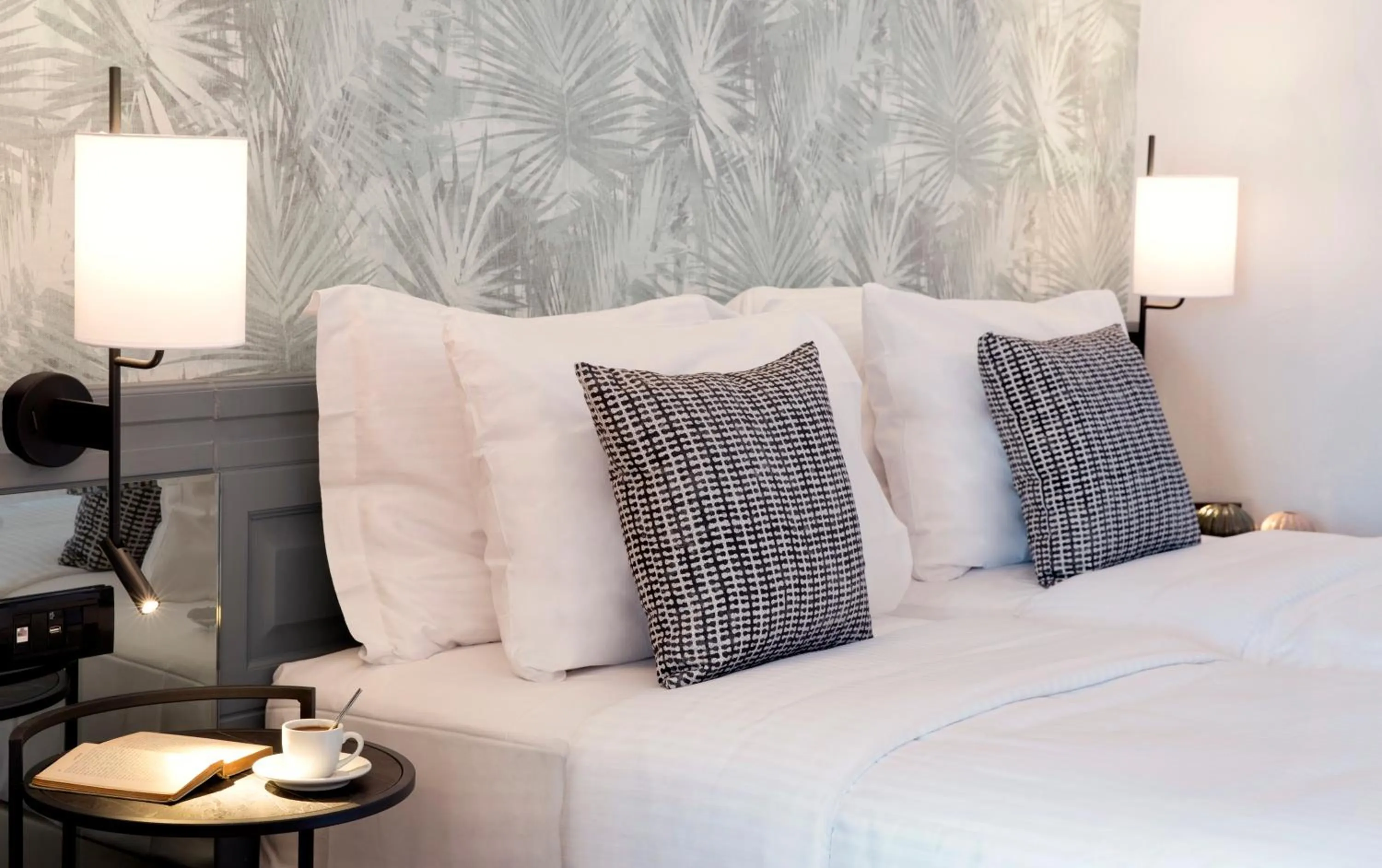 Bed in Zeus Eretria Resort