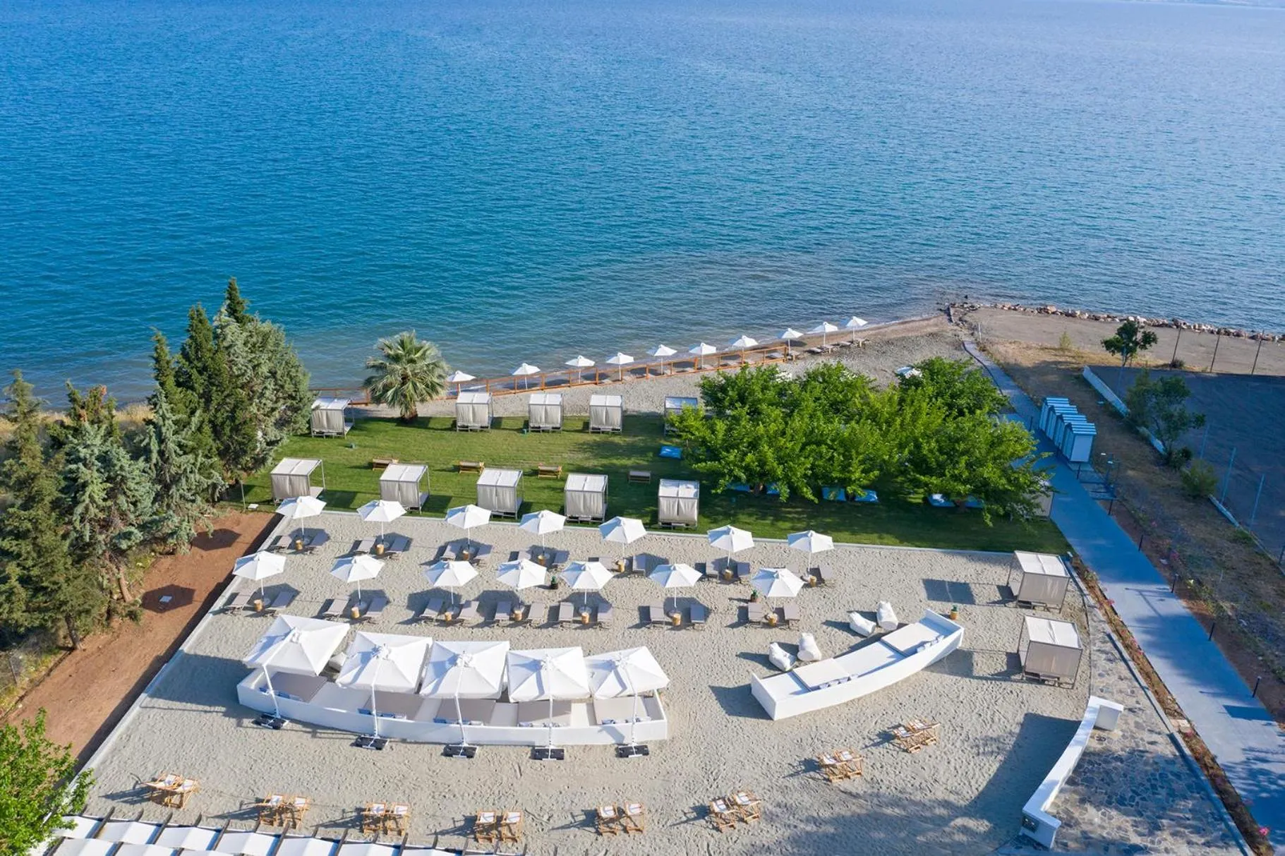 Zeus Eretria Resort