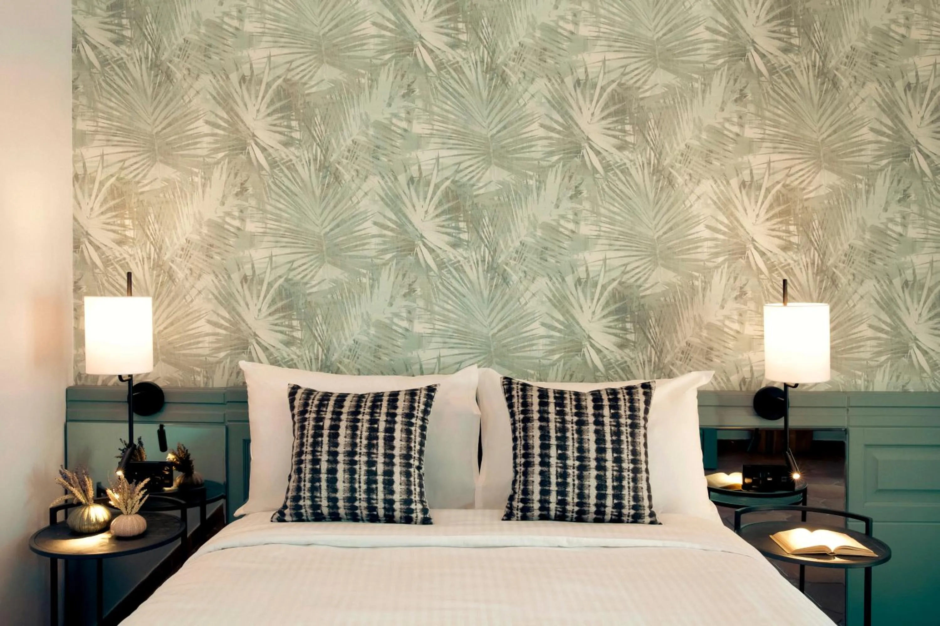 Bed in Zeus Eretria Resort