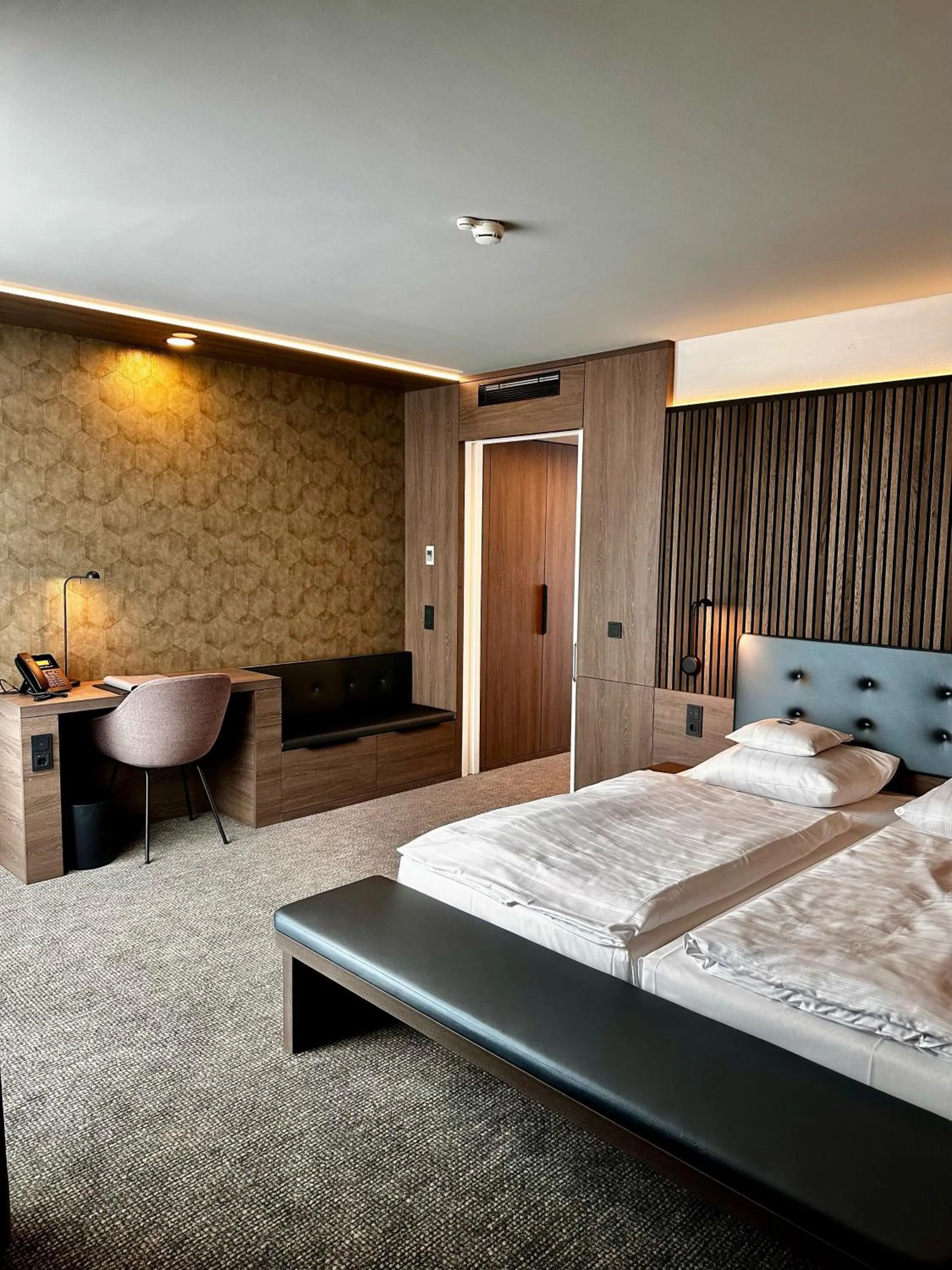 Bedroom, Bed in Stadthotel Münster