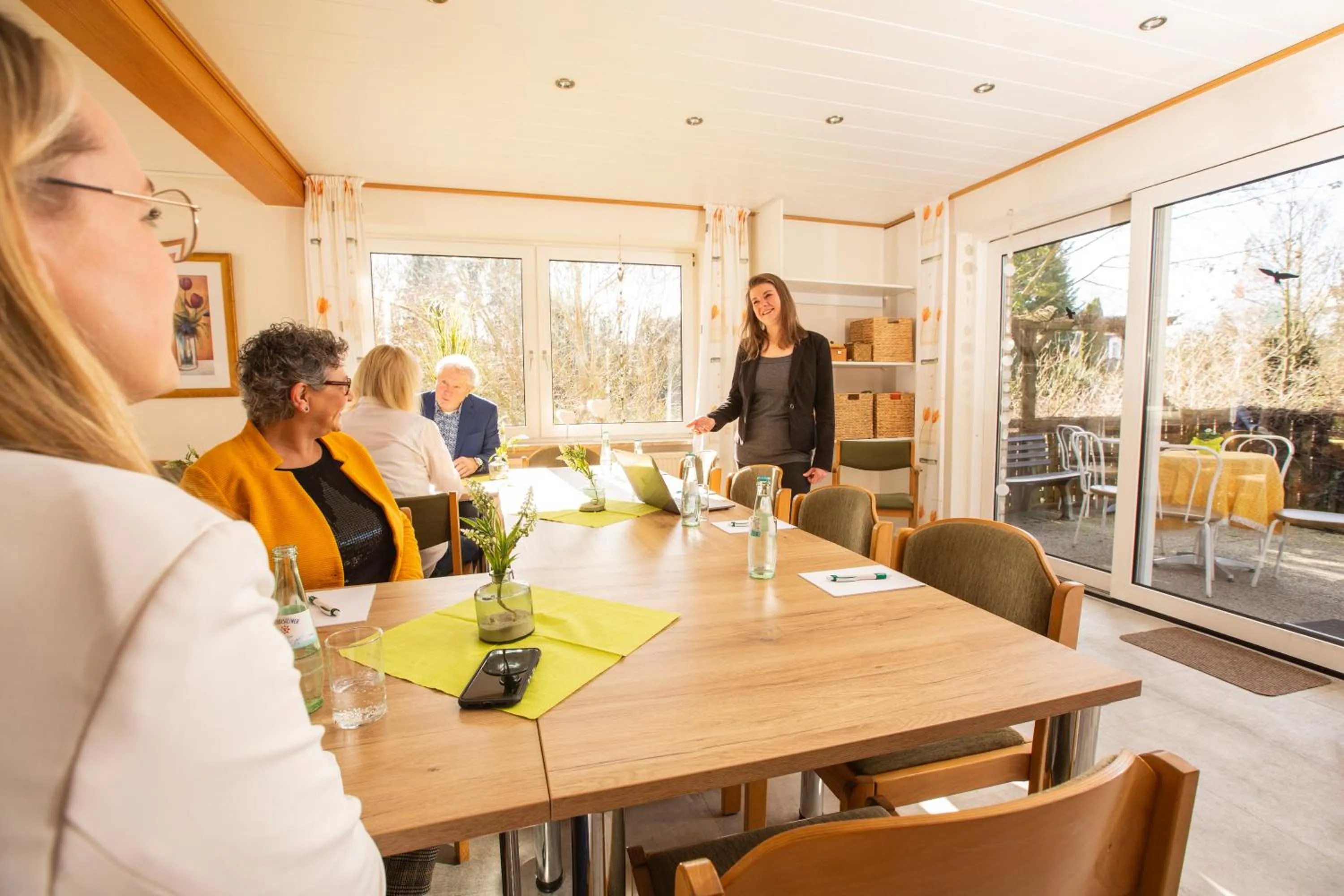 Communal lounge/ TV room in Hotel-Pension Haus Holtdirk