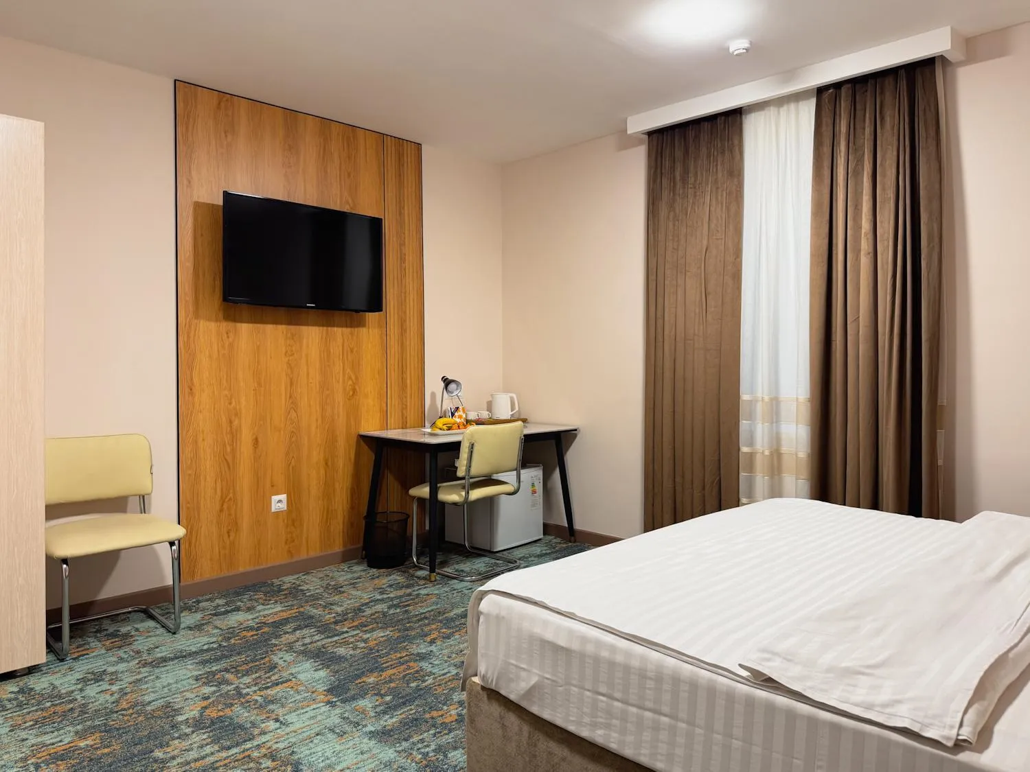 Bed in Musafir Hotel