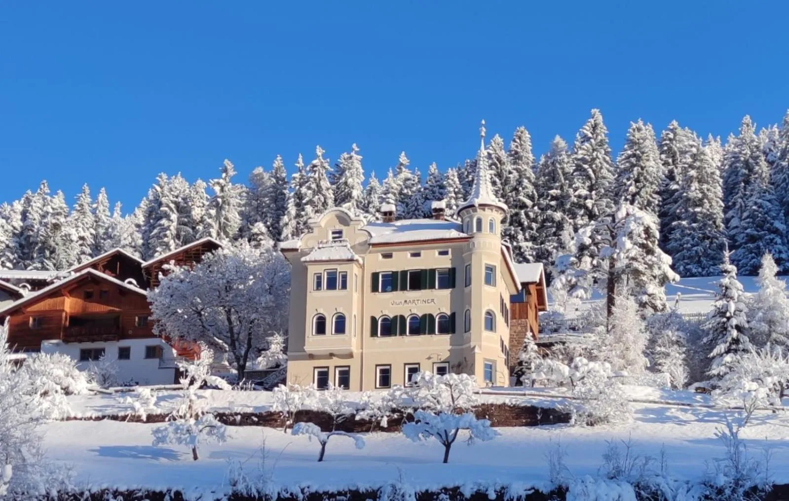 Villa Martiner Apartments Emilia