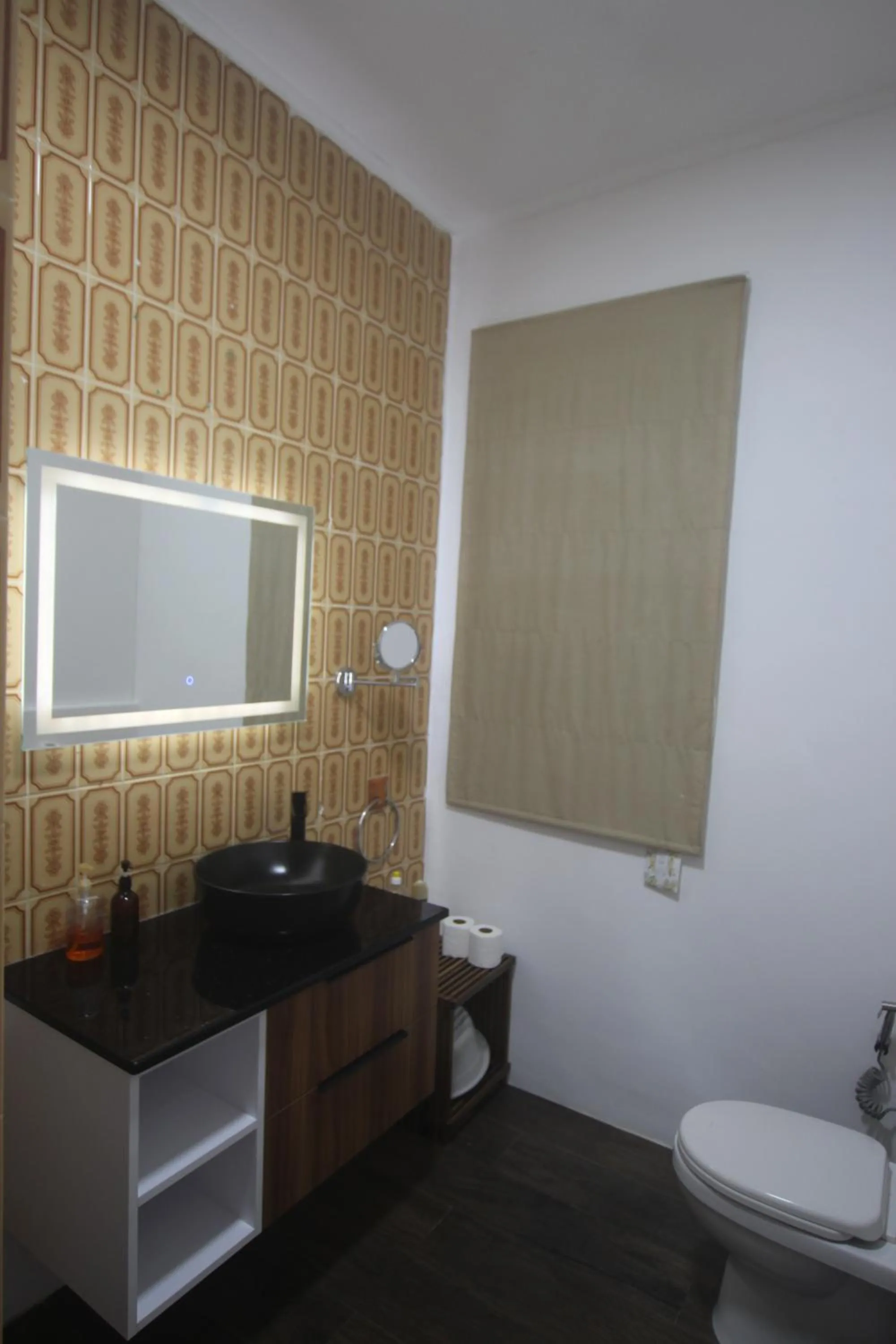 Bathroom in Castaway Lodge