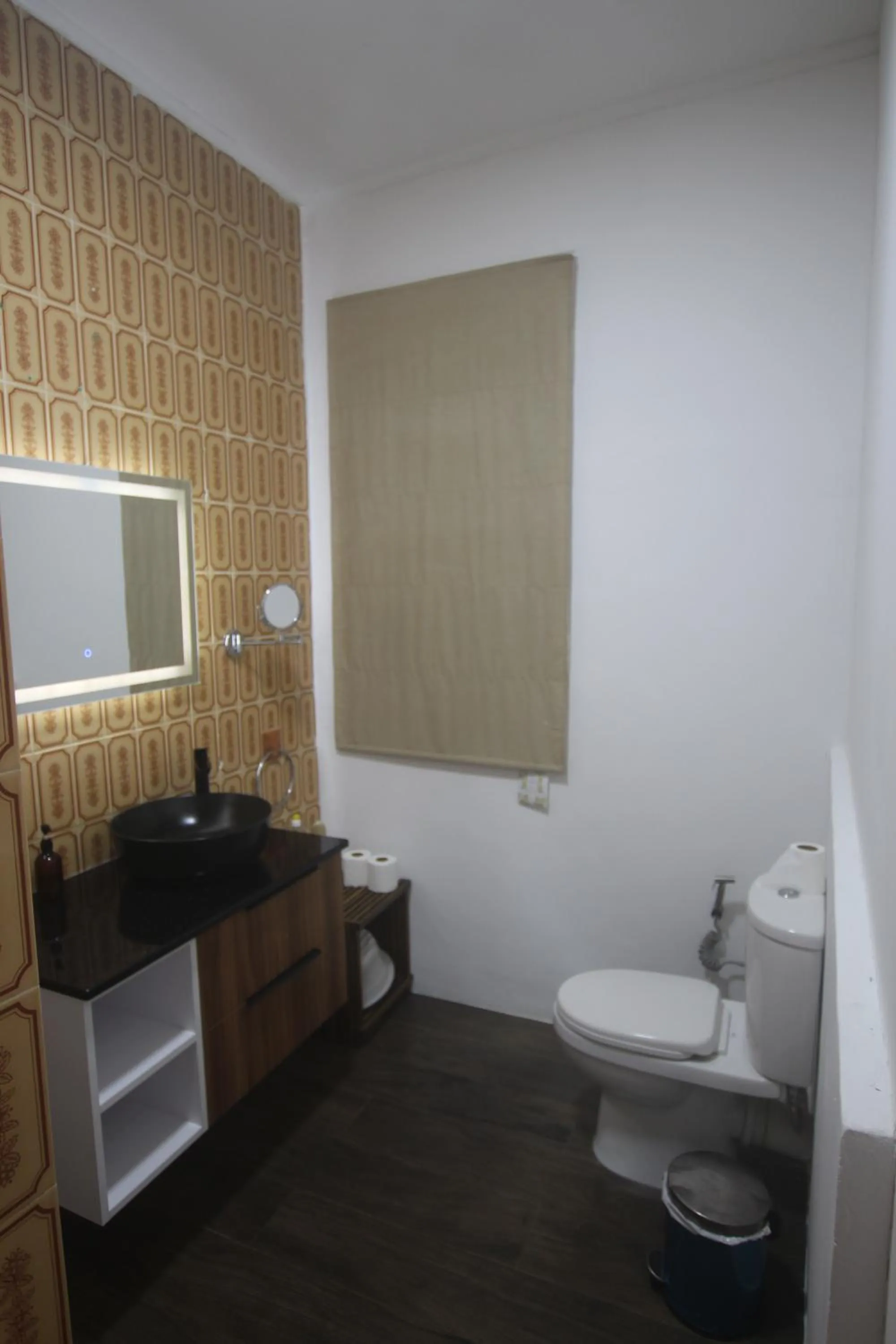 Bathroom in Castaway Lodge