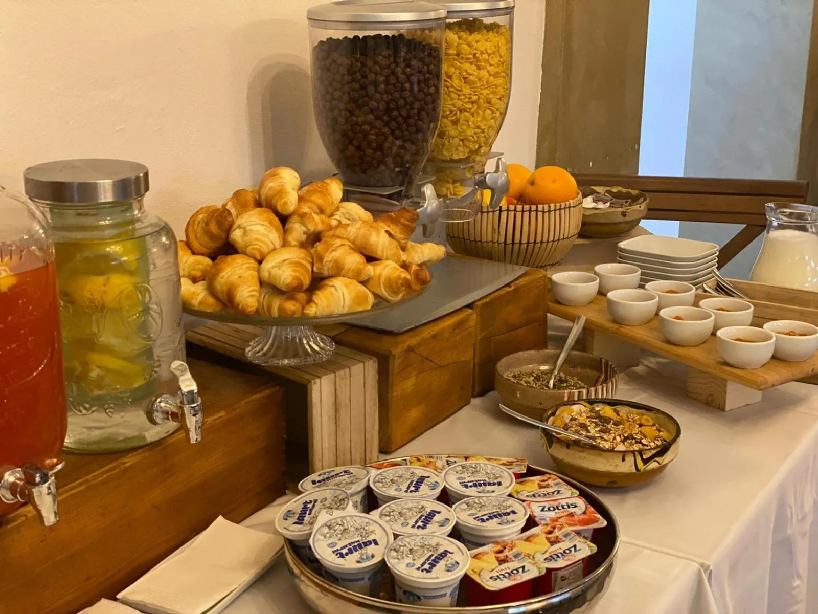 Breakfast in Hotel Yara