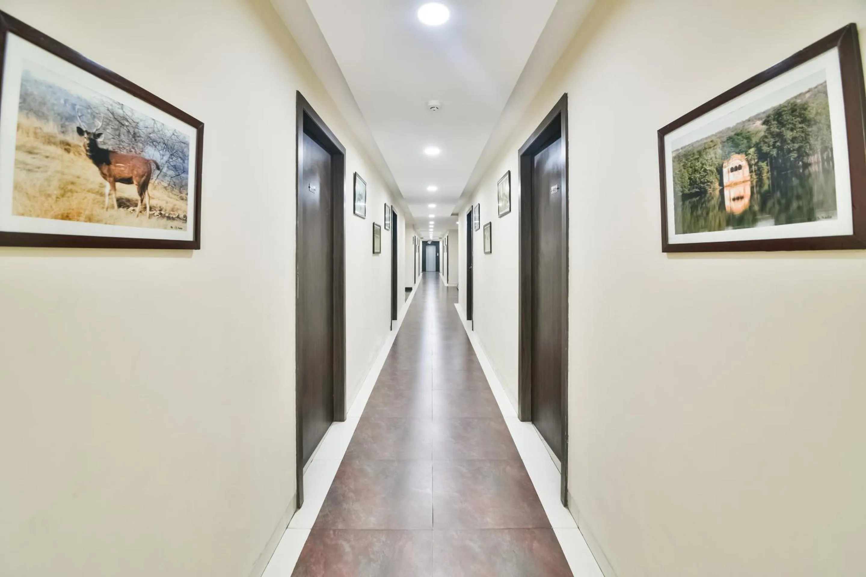 Floor plan in Hotel Flowers Inn