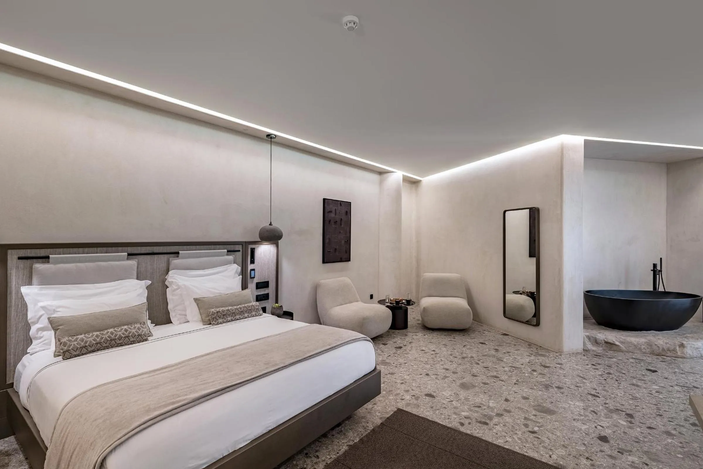 Bedroom, Bed in Aeonic Suites and Spa