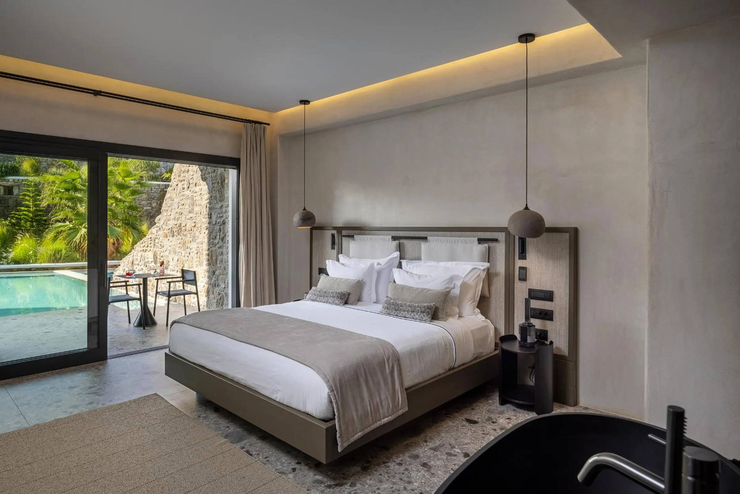 Bedroom, Bed in Aeonic Suites and Spa