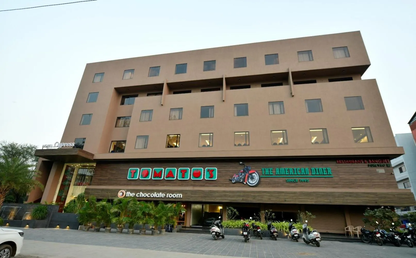 Property building in HOTEL CYPRESS