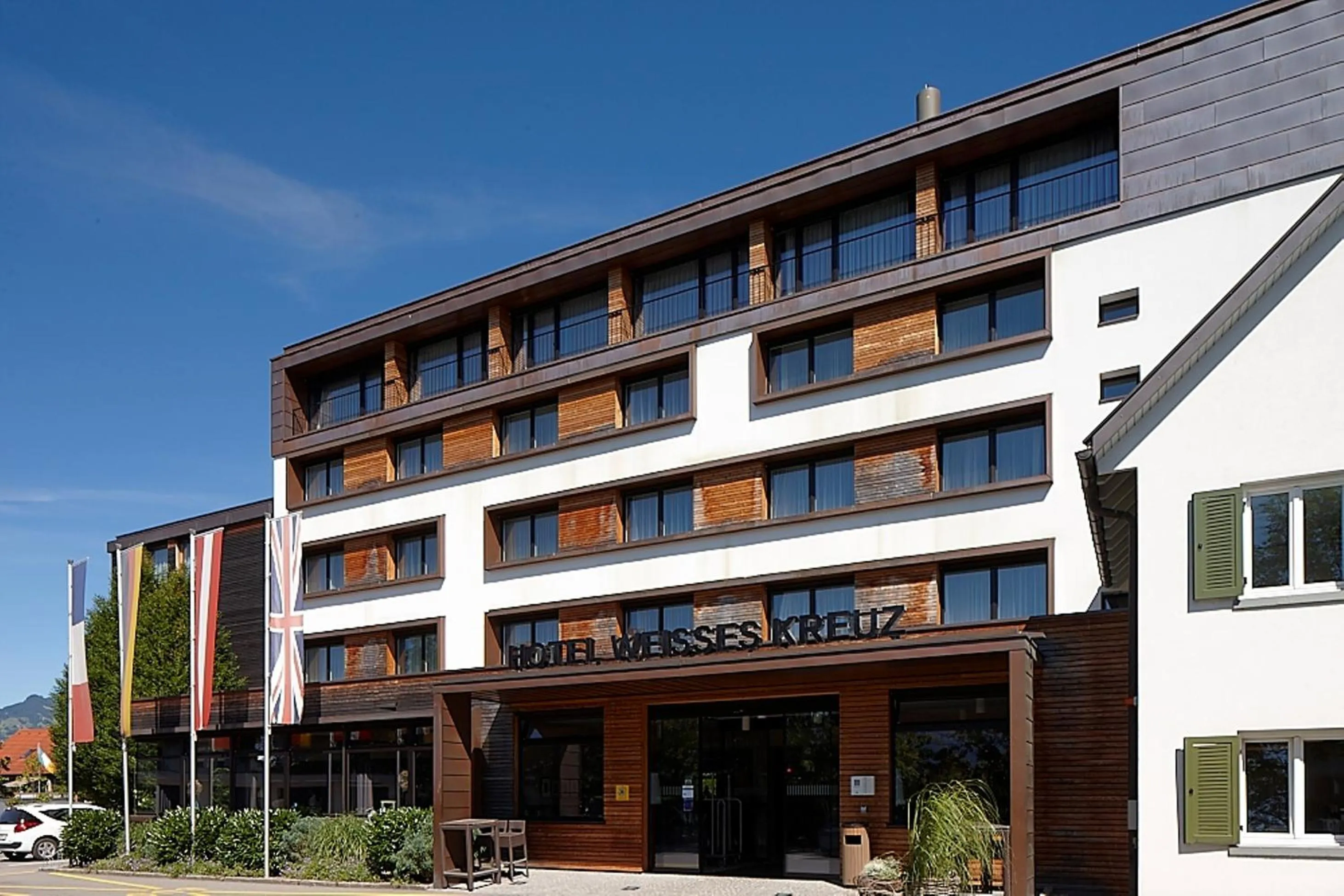 Facade/entrance in Hotel Weisses Kreuz