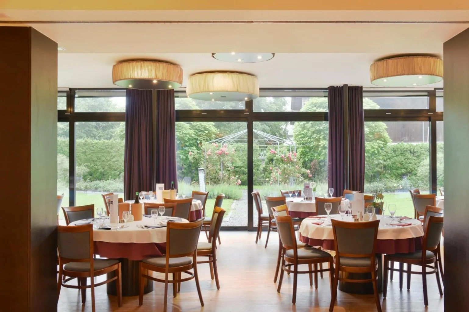 Restaurant/places to eat in Hotel Weisses Kreuz