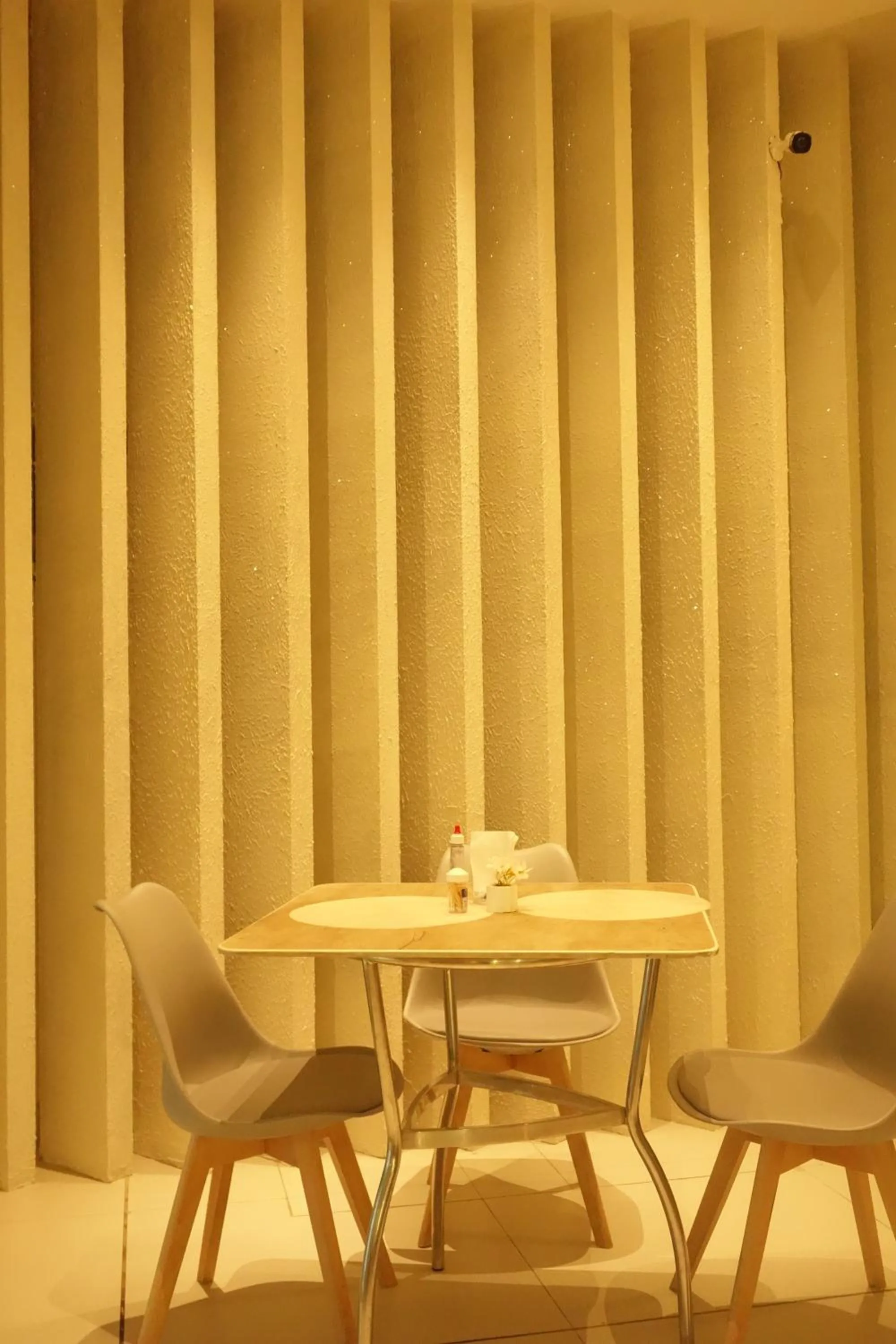 Dining area in TERESINA HOTEL