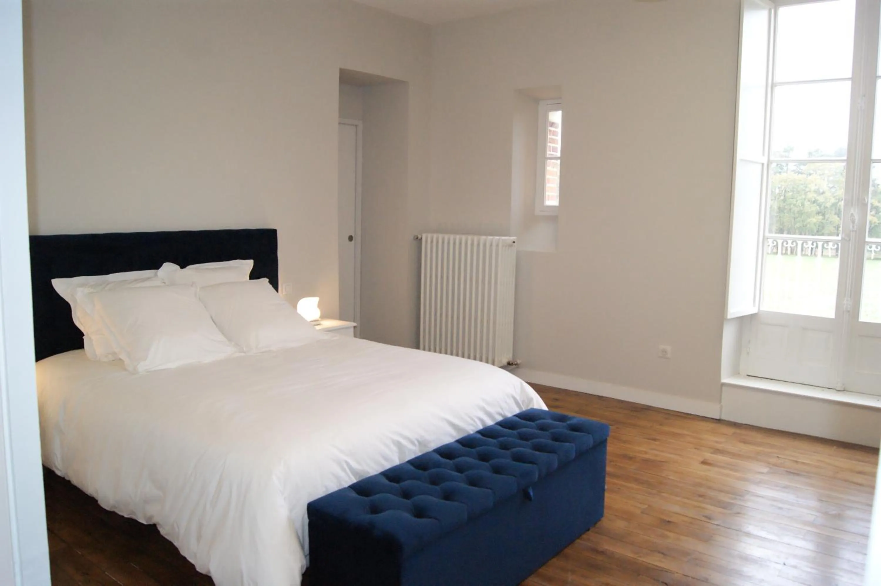 Bed in Le château de la brosse Chambres d'hôtes