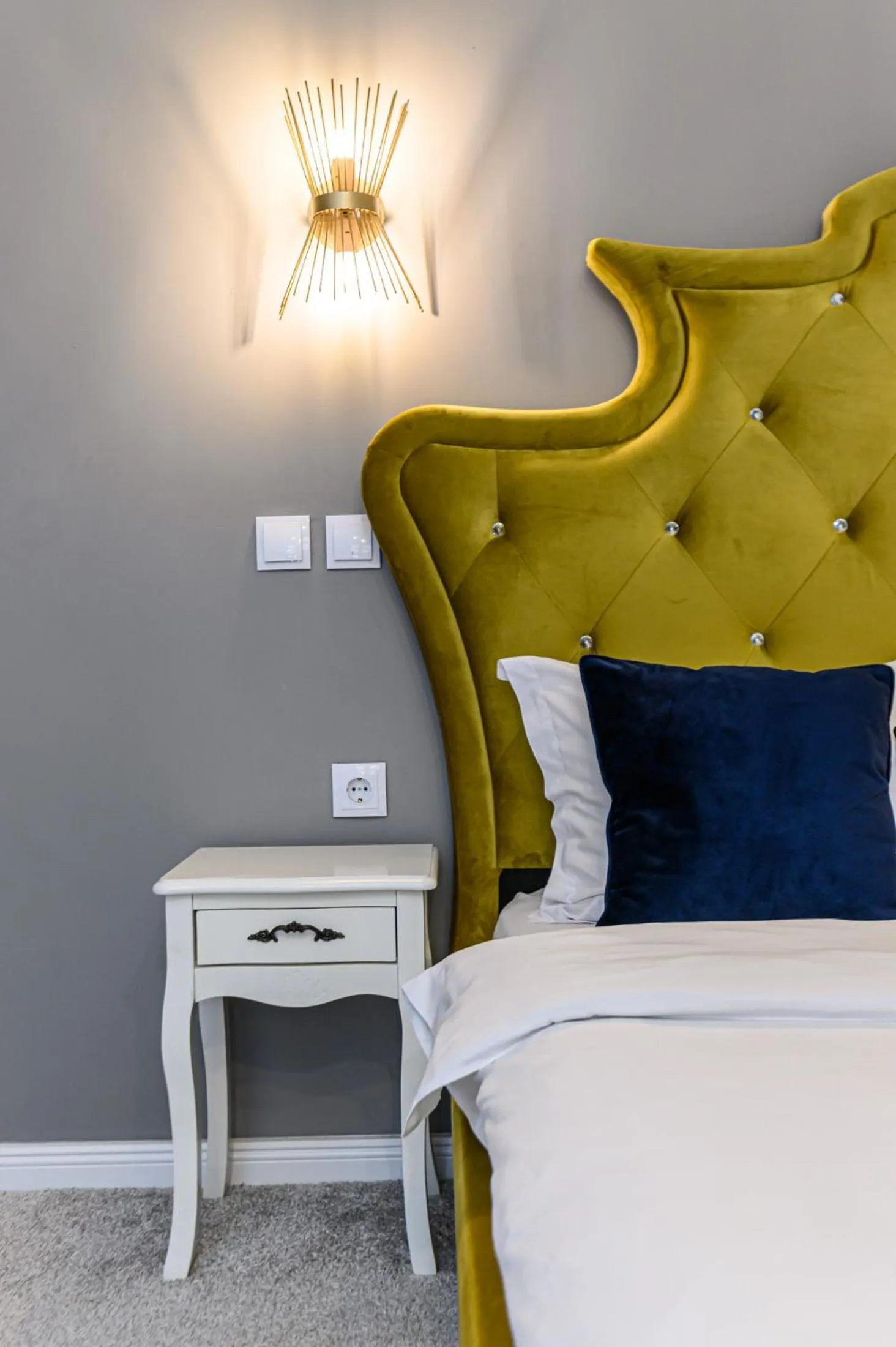 Bed in Dallure House Boutique Brasov