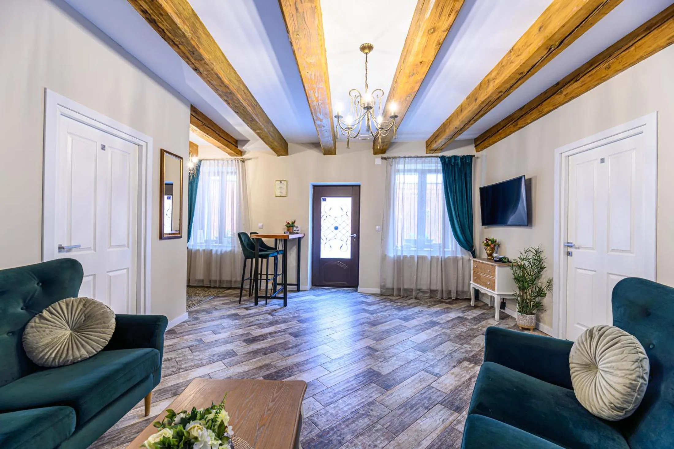 Lobby or reception in Dallure House Boutique Brasov