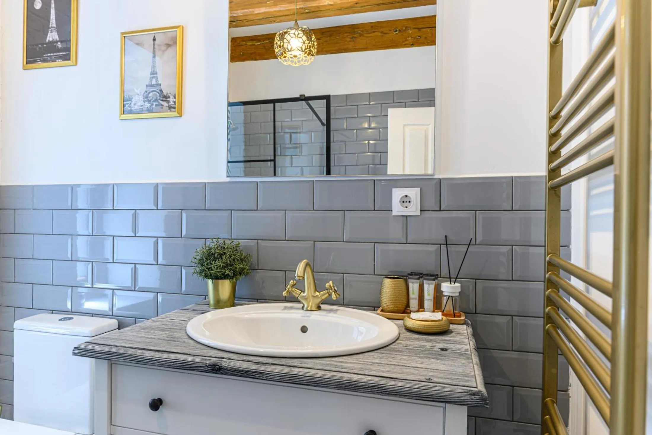 Bathroom in Dallure House Boutique Brasov