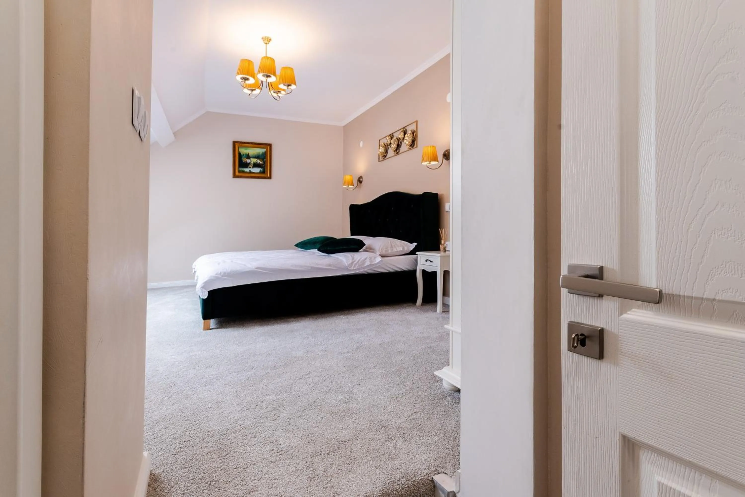 Bed in Dallure House Boutique Brasov