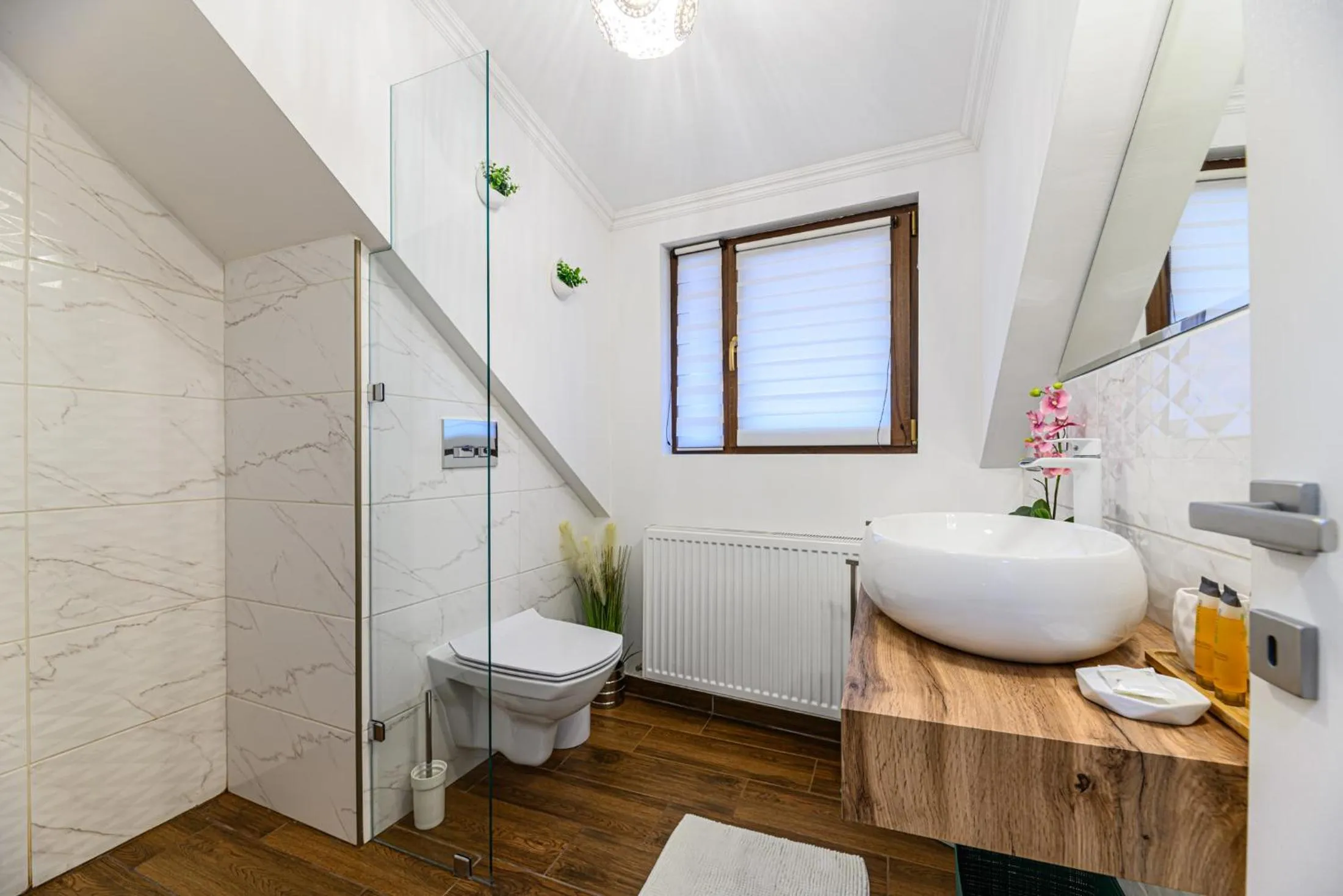 Shower in Dallure House Boutique Brasov